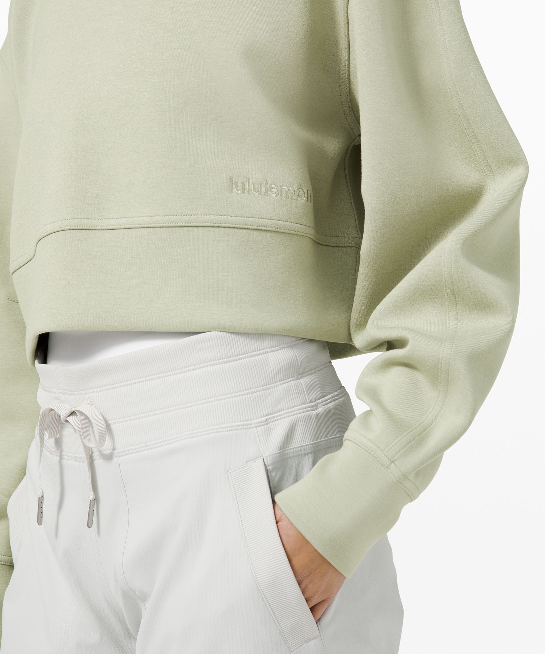 Cropped Crewneck Pullover