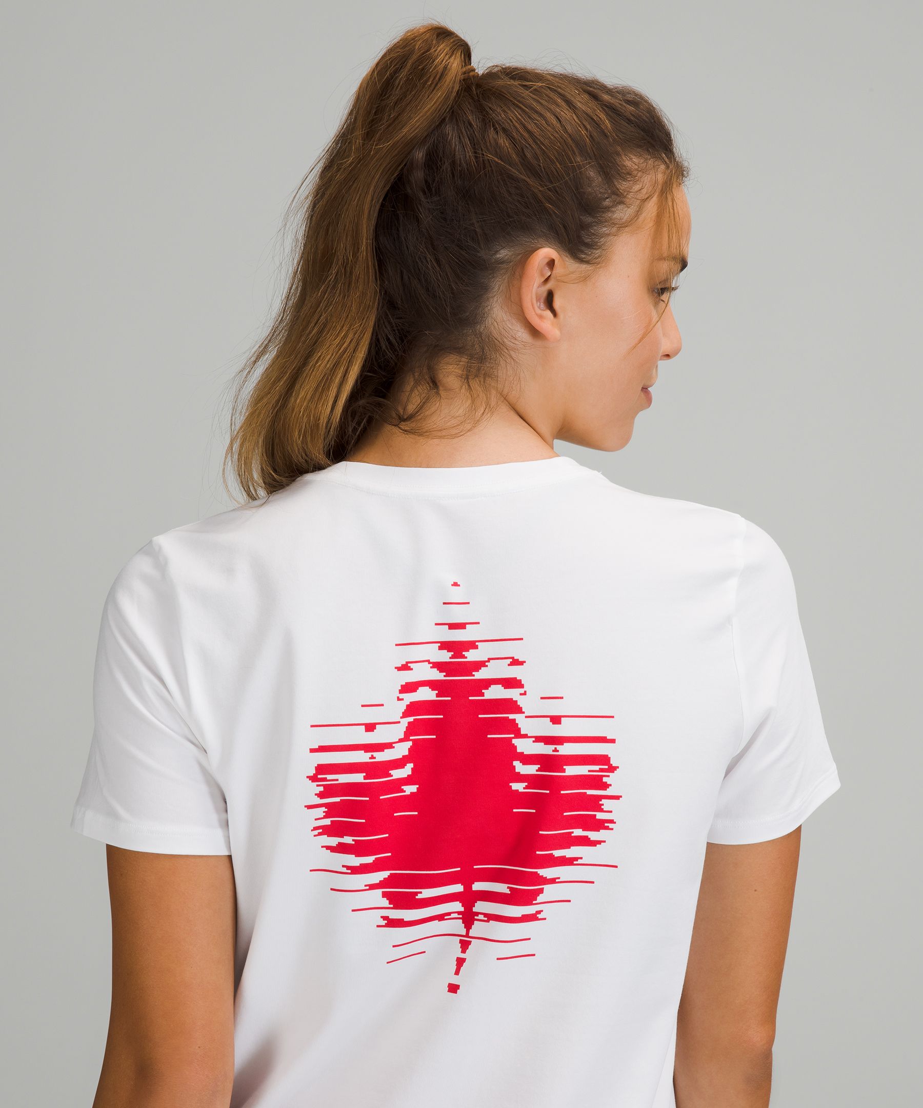Lululemon Équipe Canada T-shirt col rond Love feuille d’érable *Logo COC. 4
