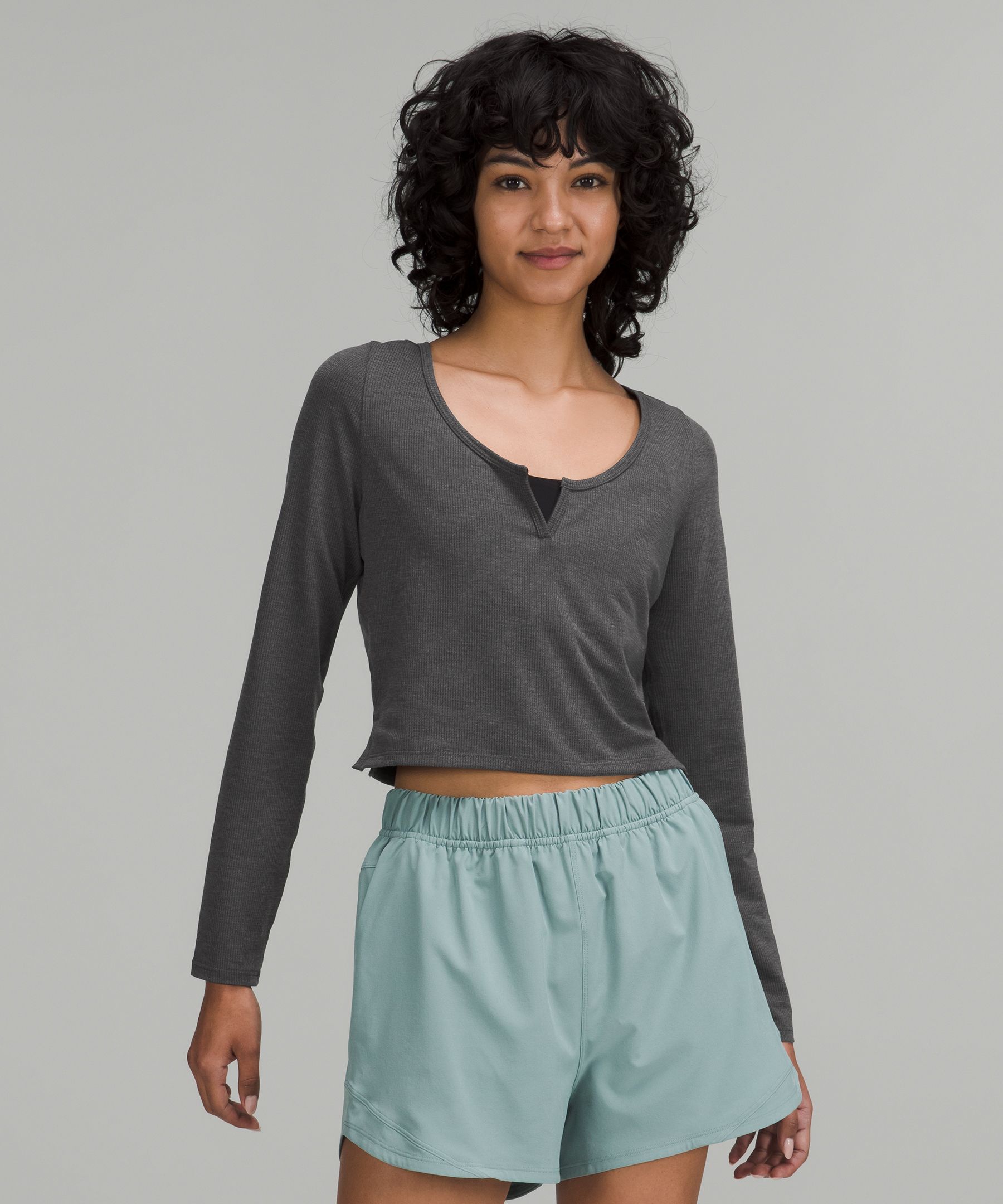 Lululemon Cropped Henley LS Heathered Asphalt Grey White On the