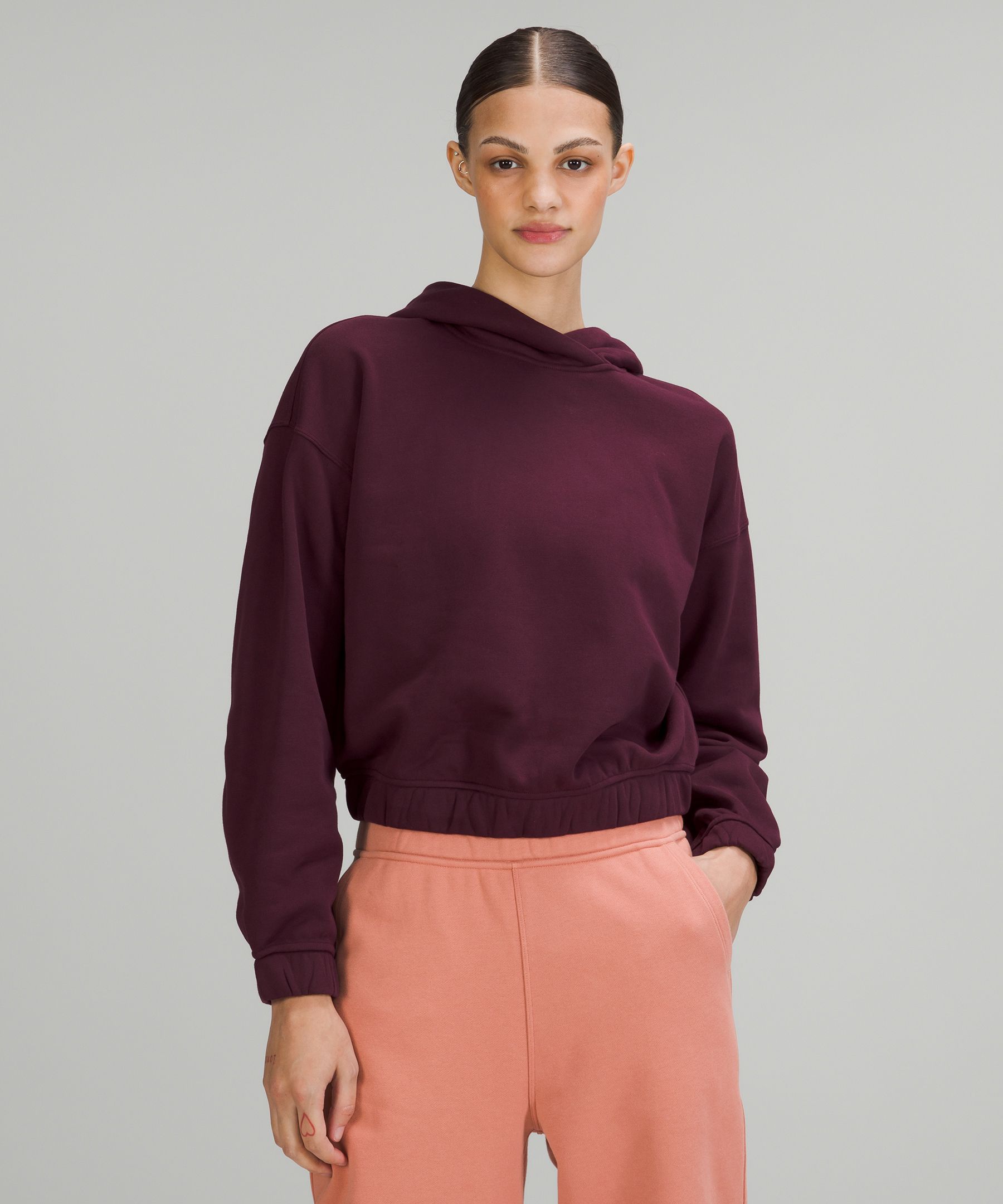 Cropped hoodie with outlet elastic waist