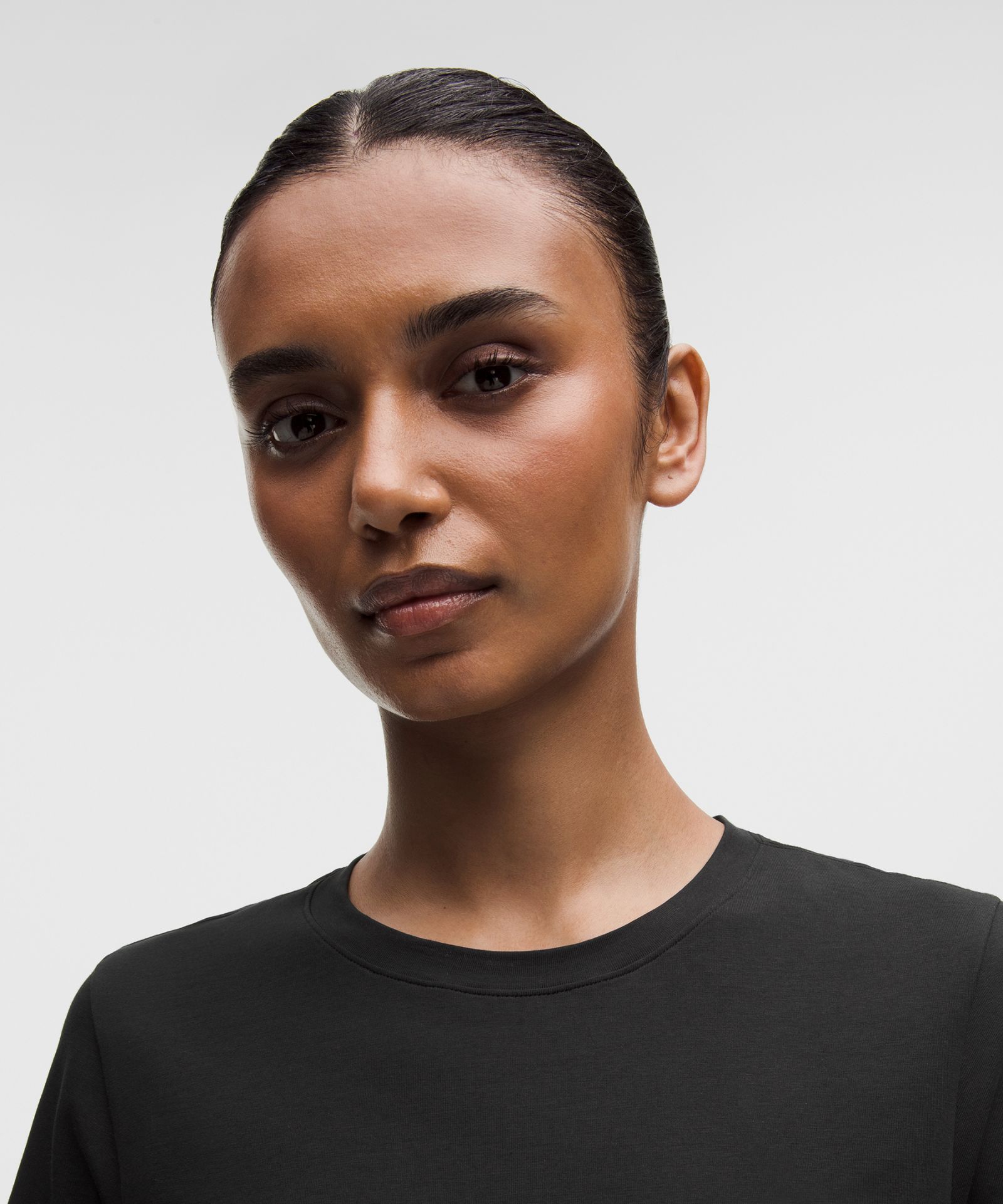 Женская футболка Lululemon Love Crewneck — фото 4