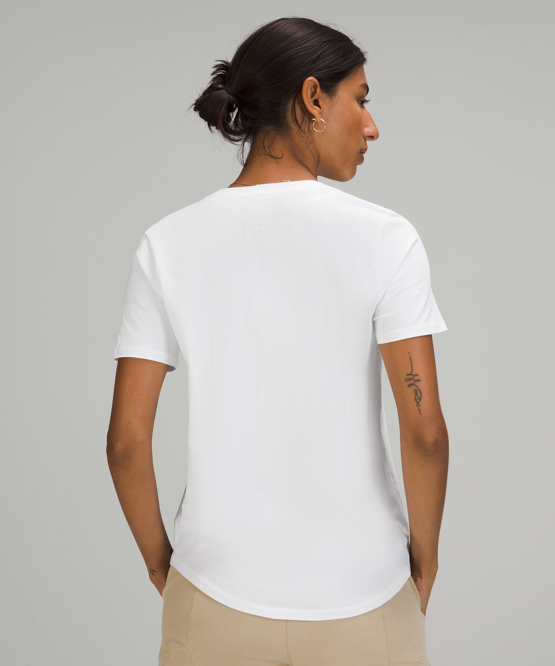 Lululemon Love V-neck T-shirt