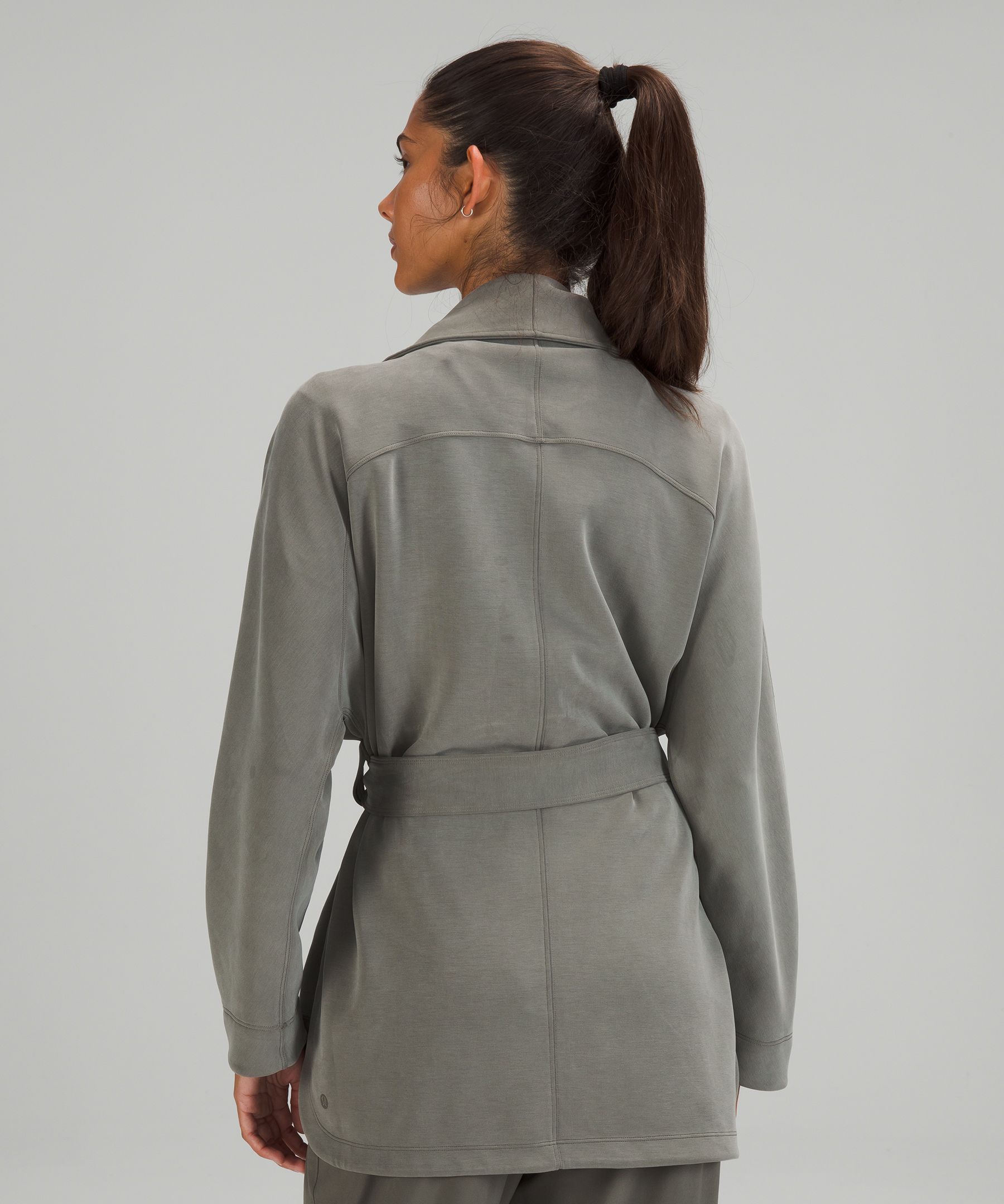 Lululemon best sale wrap jacket