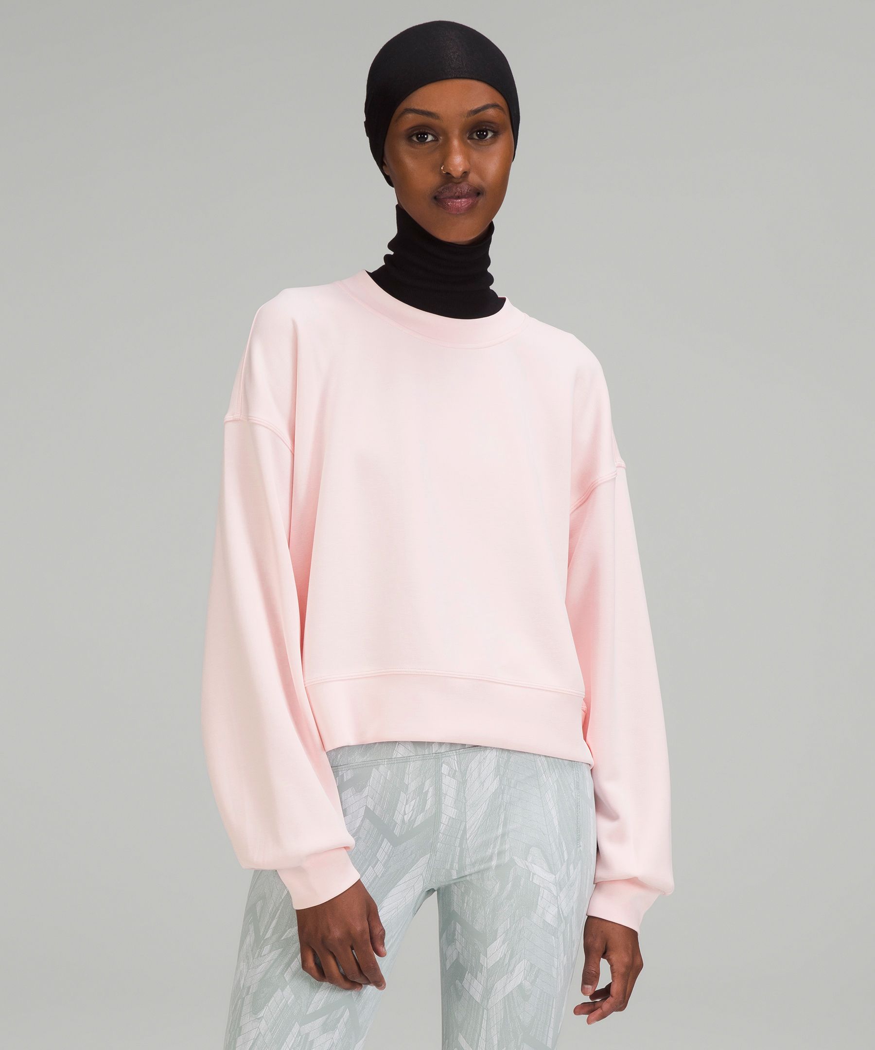 Softstreme Perfectly Oversized Cropped Crew