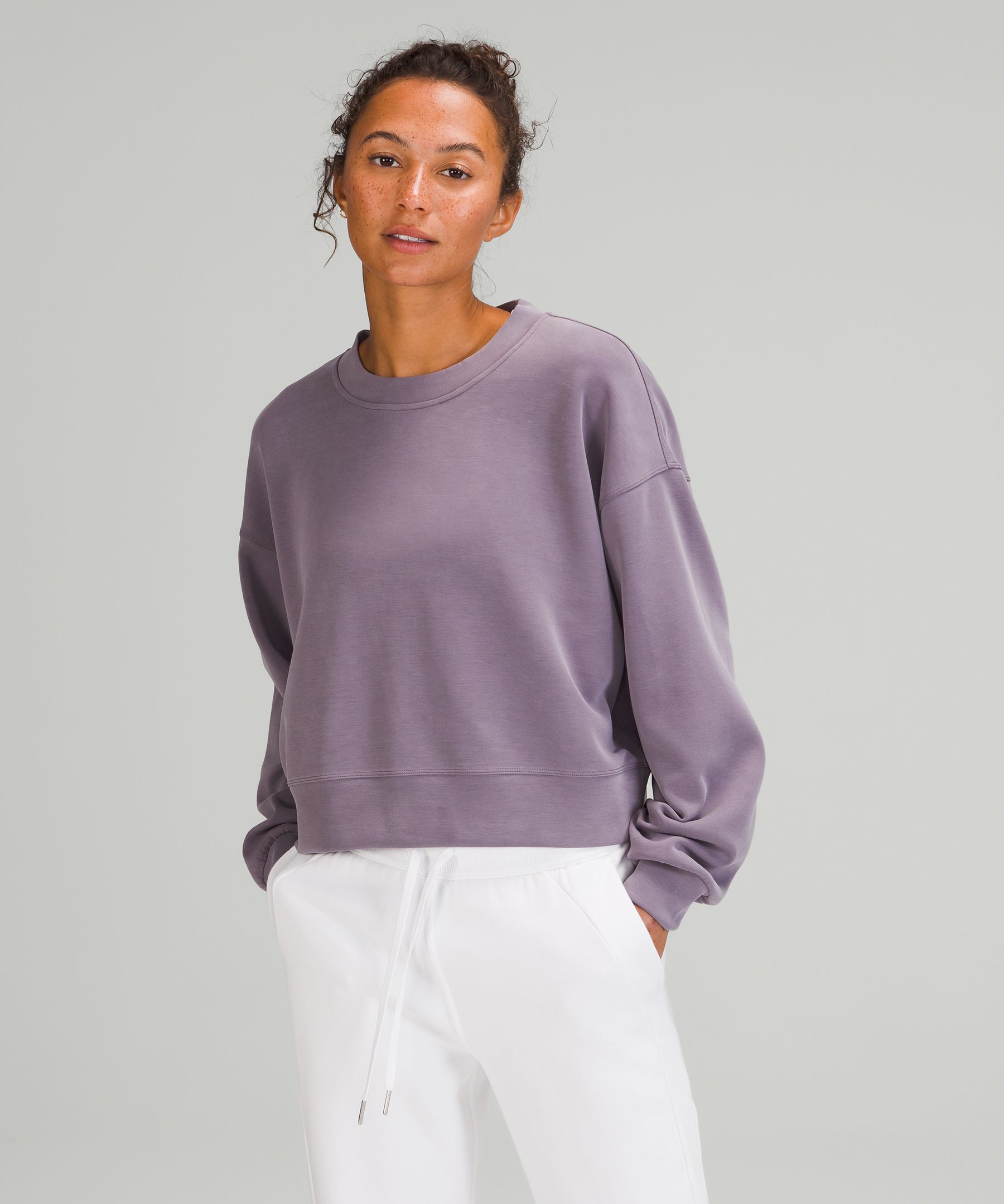 Lululemon Perfectly Oversized Cropped Crew *Softstreme™ White Opal / size 10