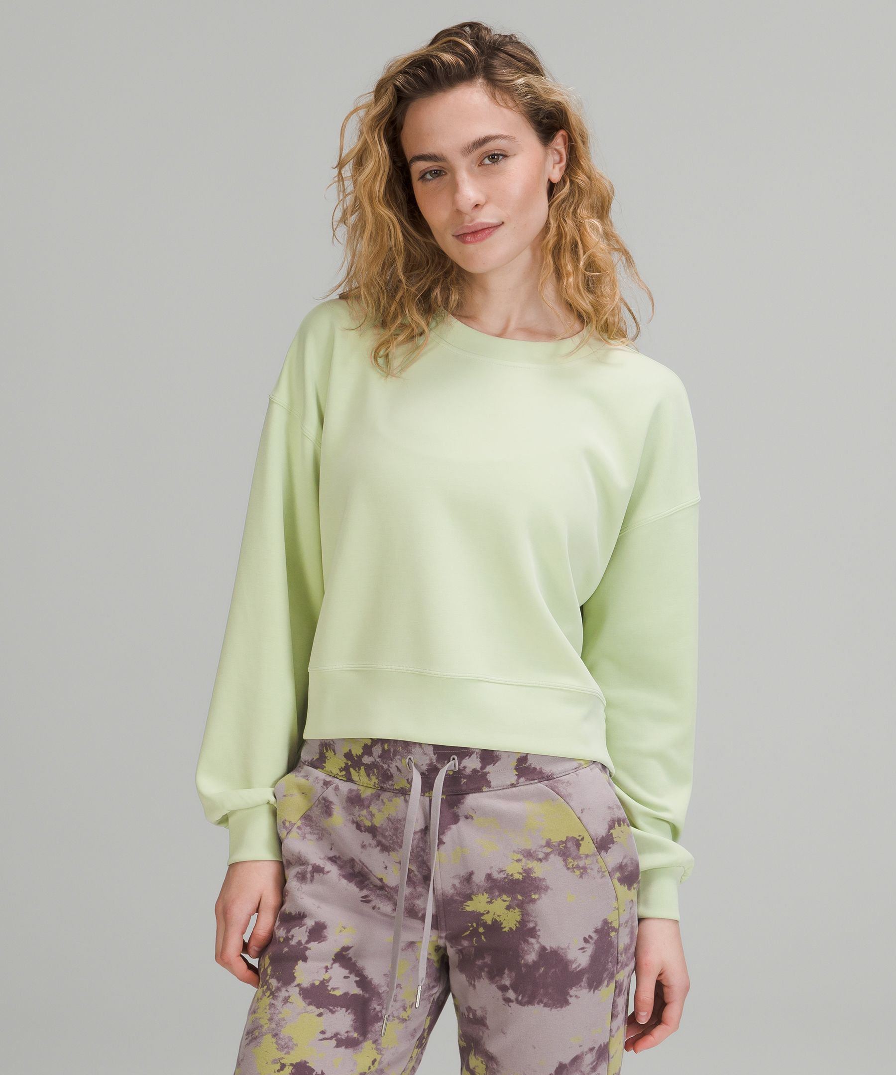 NEW Lululemon Perfectly Oversized Cropped Crew Softstreme Charged