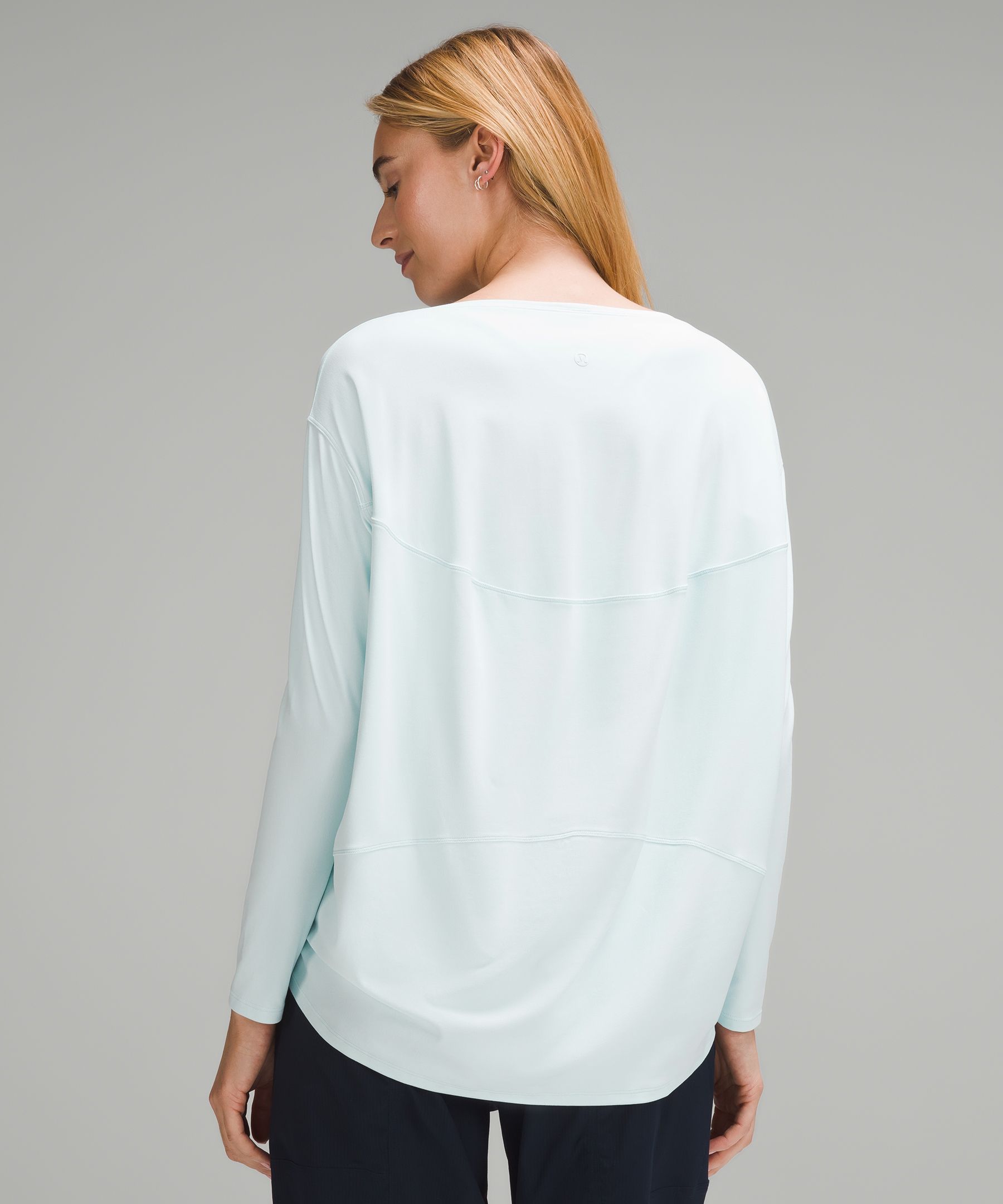 New Lululemon Back In Action Long Sleeve Shirt Top Nulu Size 0 Pastel Blue