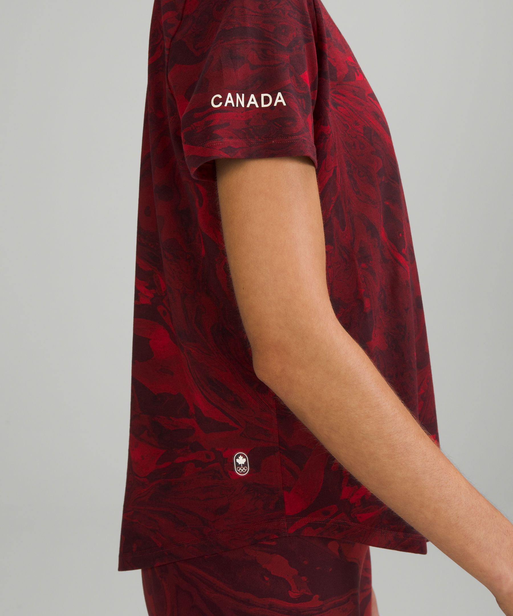 Lululemon Team Canada Love Crew T-Shirt *COC Logo Online Only. 6