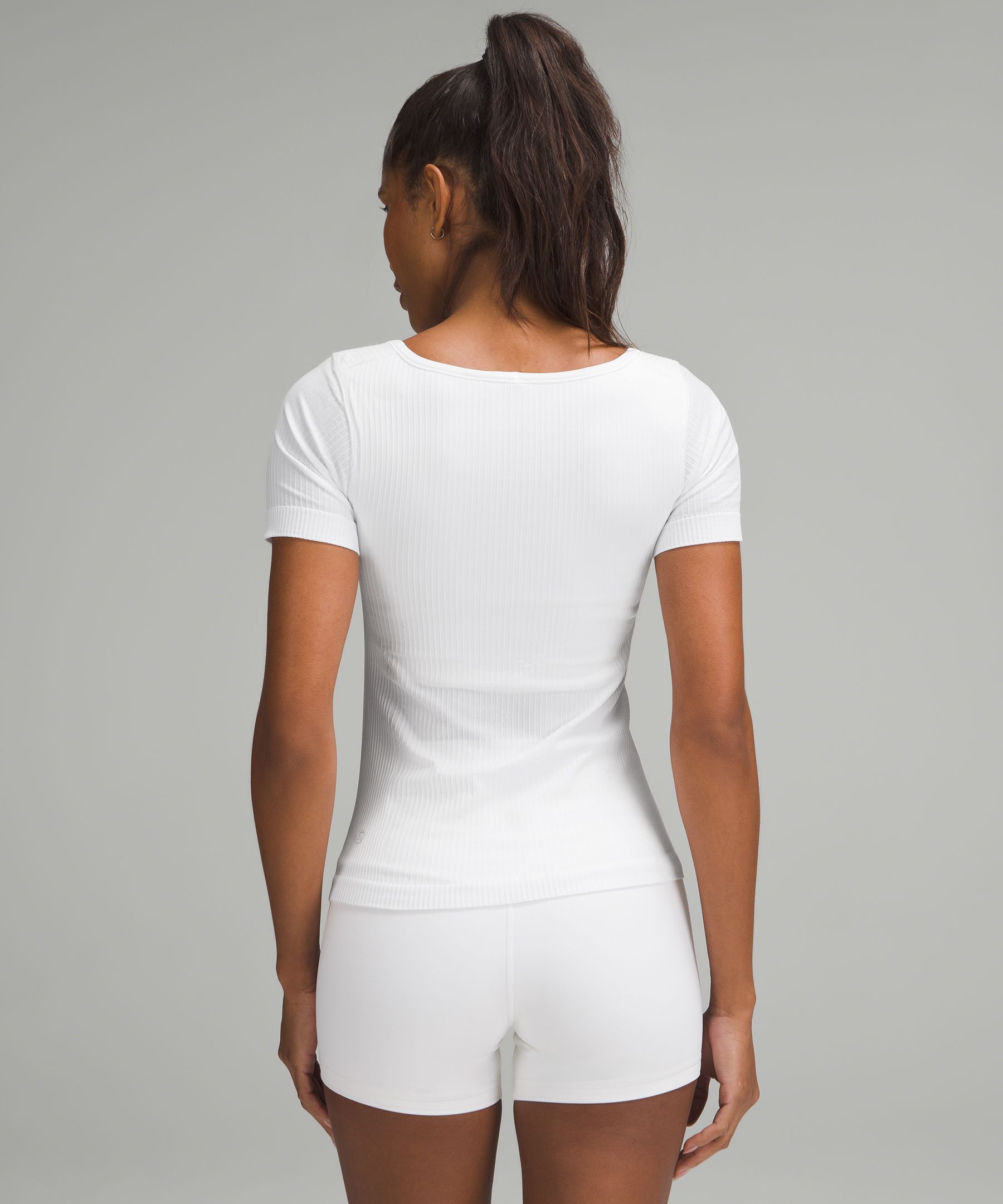 Women Lululemon white short sleeve T-shirt. Size 10. Prev. owned