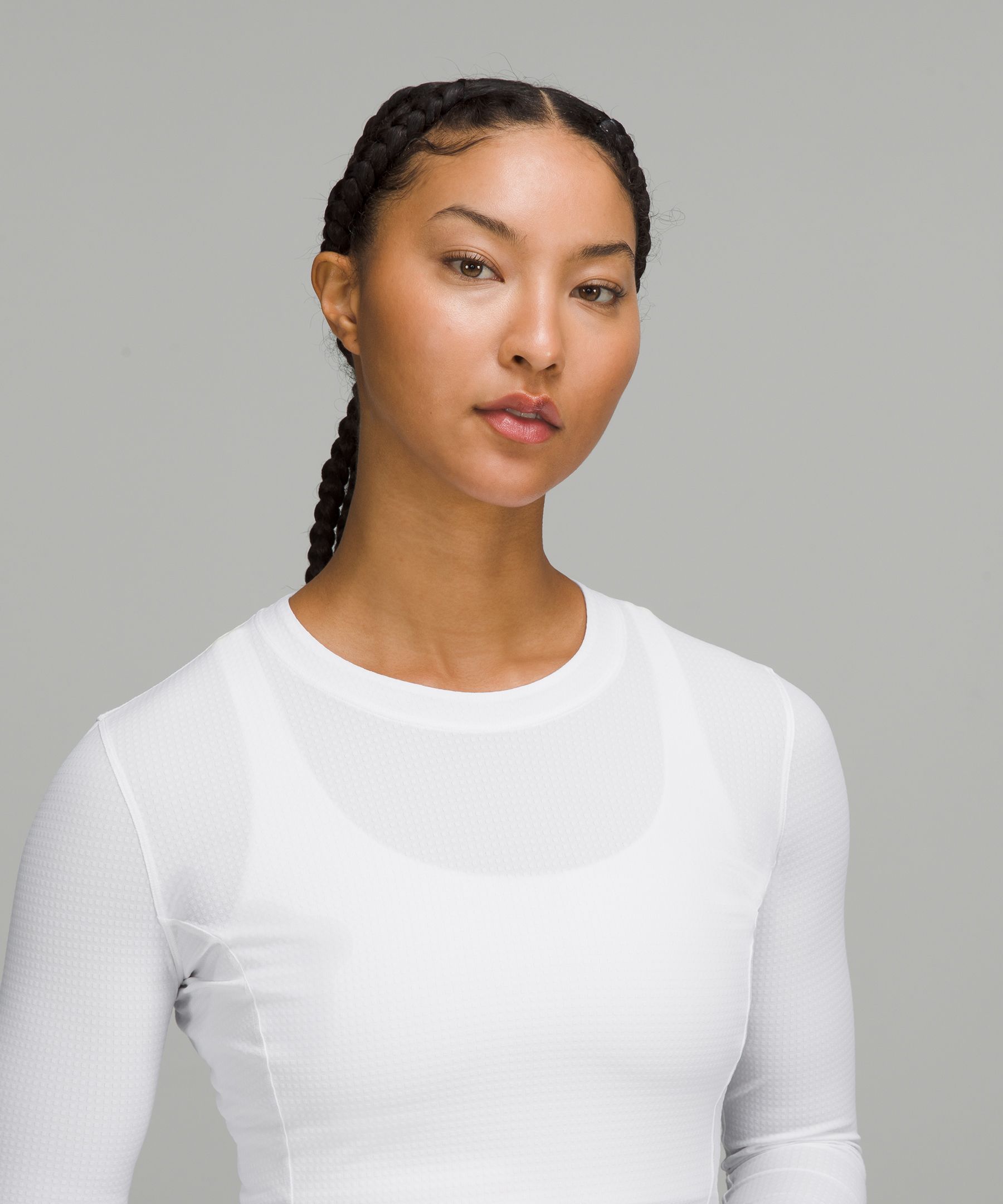 Thoughts on the ventilated mesh-back running long sleeve shirt? : r/ lululemon