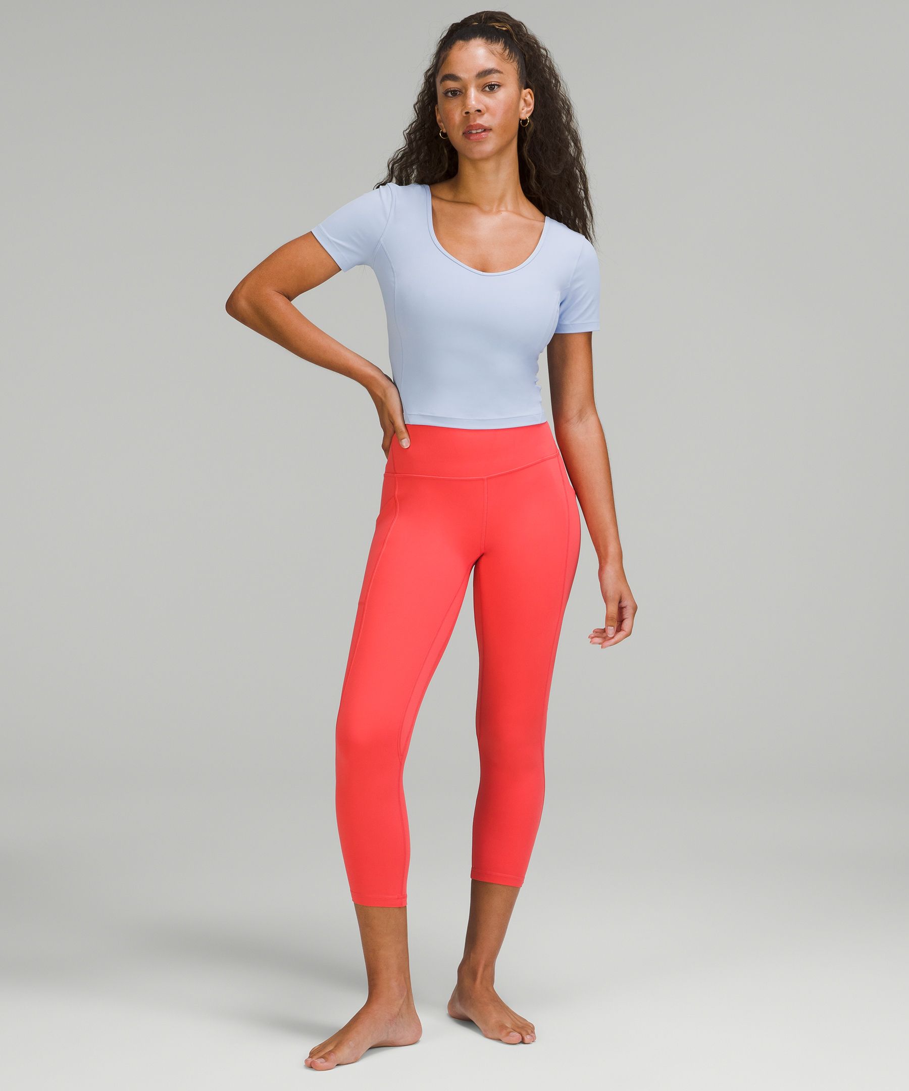 Nulu™ Cropped Slim Yoga Short Sleeve Shirt vs Align™ T-shirt: Has anybody  tried both that can comment on difference in fit and performance? : r/ lululemon