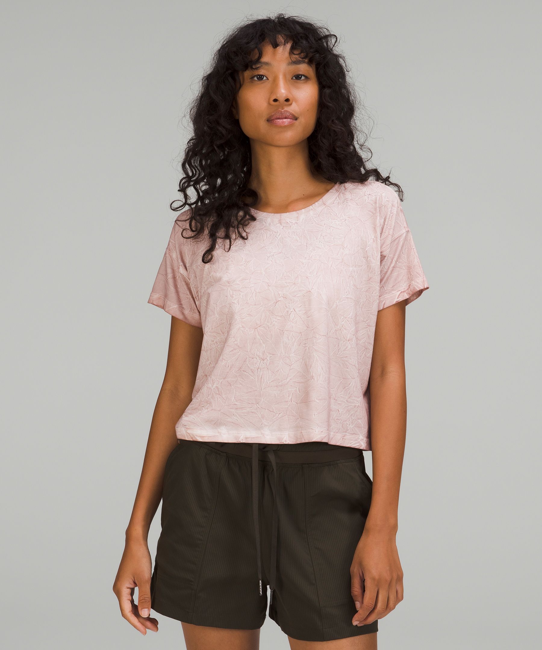 Lululemon Cates T-shirt In Summit Wash Smoky Topaz