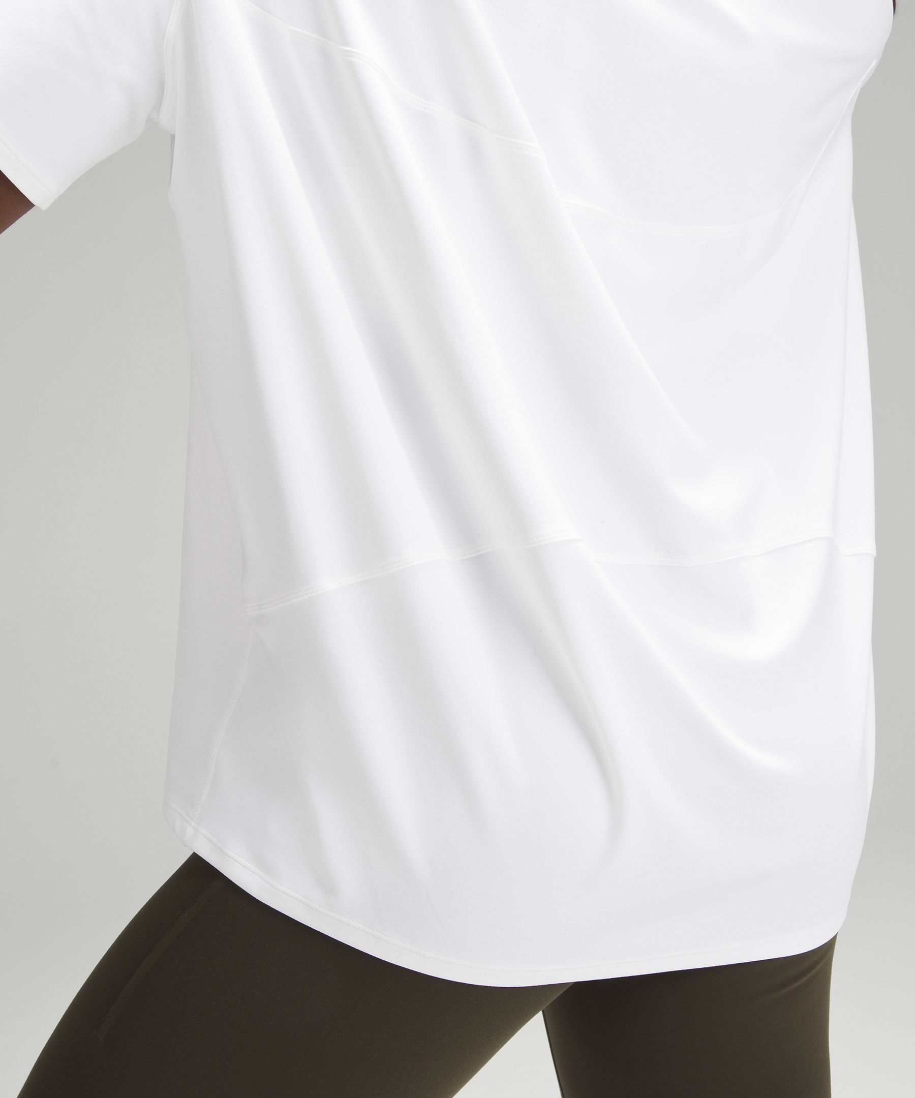 Back in Action Short-Sleeve Shirt *Nulu