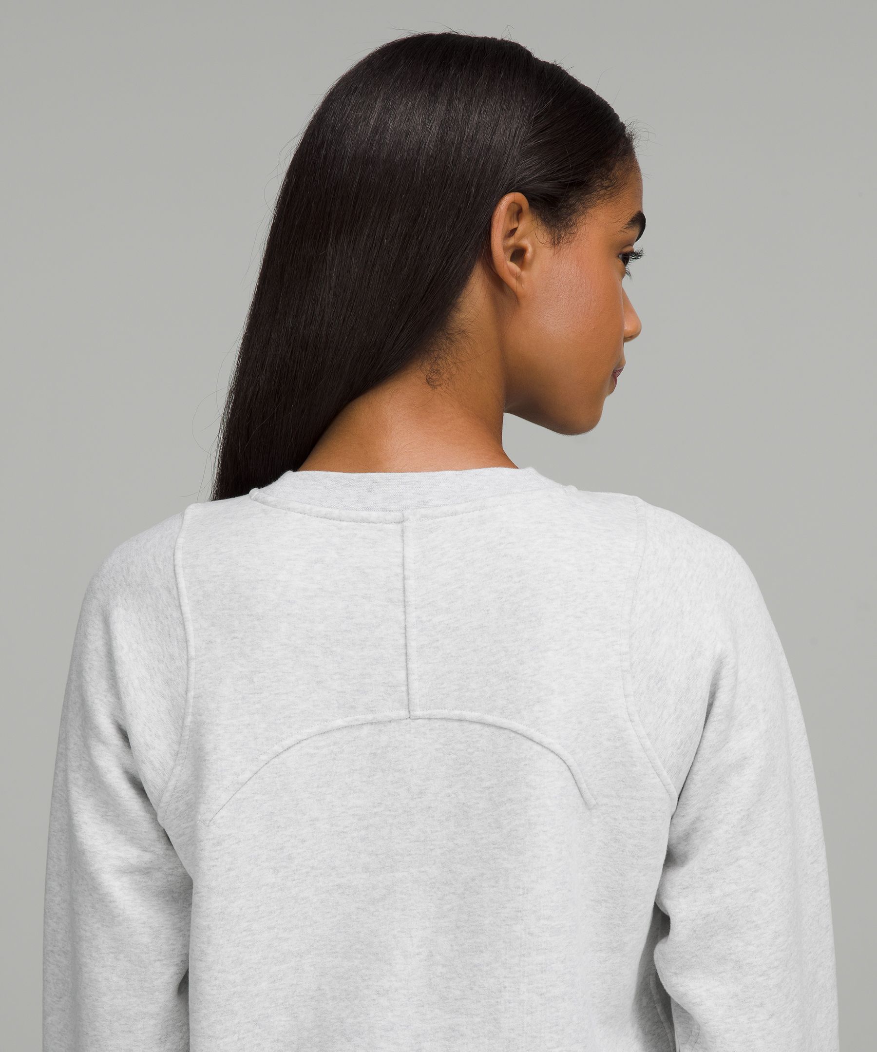 Staple piece imo: Loungeful Crewneck Pullover *Embroidered in graphite grey  (4) : r/lululemon