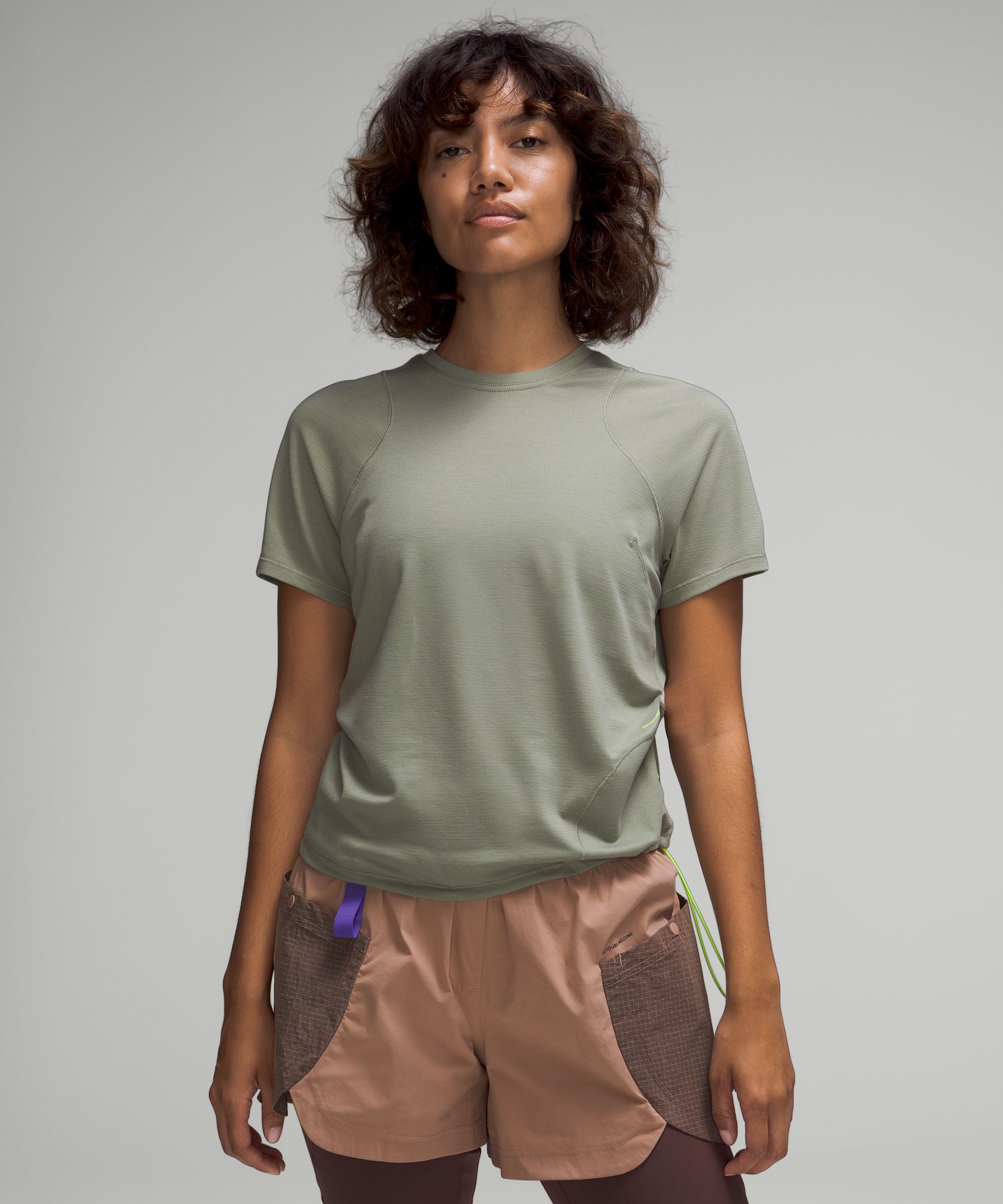 Lightweight Cinched Hem Hiking T-Shirt