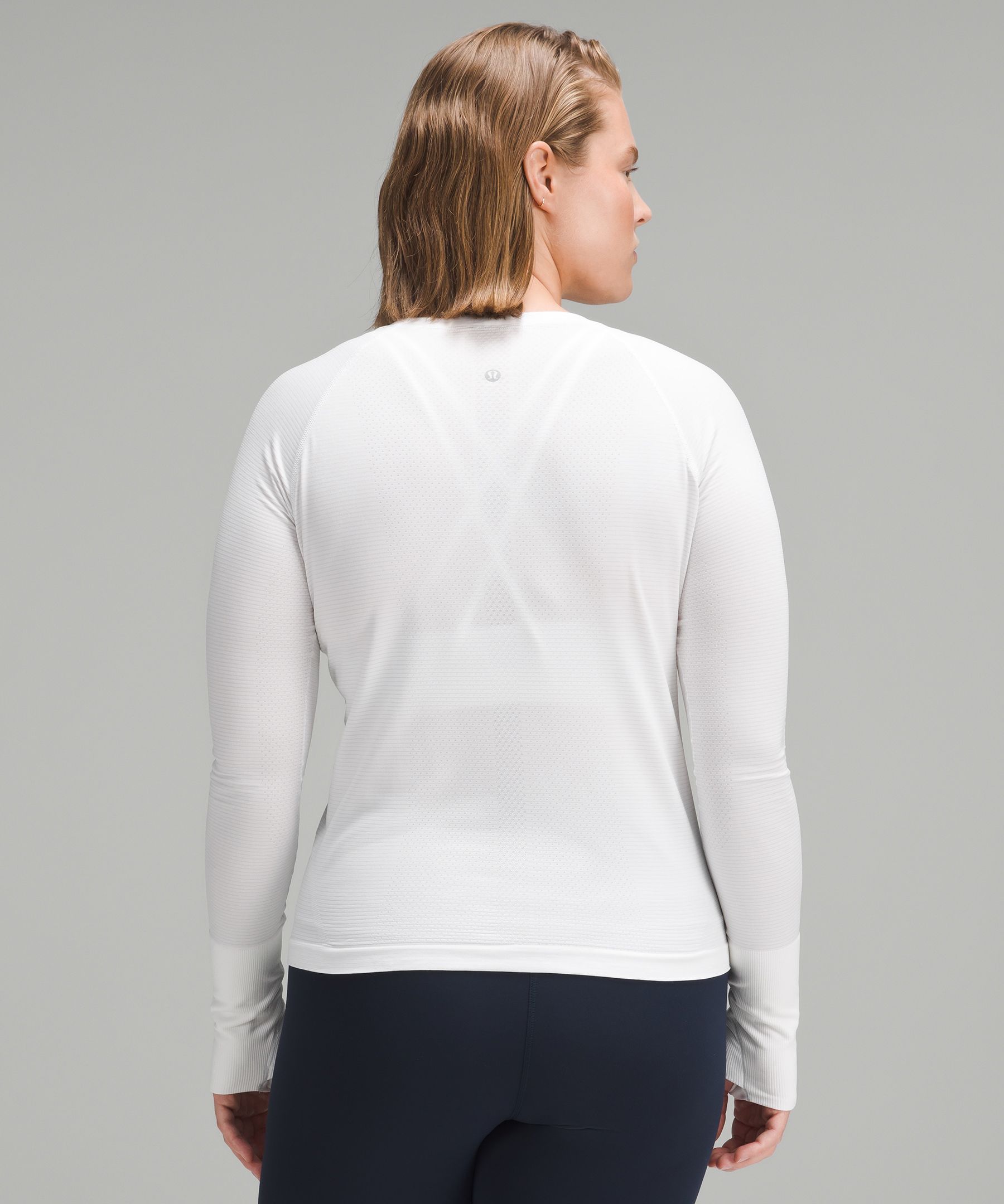 lululemon Swiftly Tech 長袖　ヒップ丈　白　サイズ6 Lululemon Swiftly Tech Long Sleeve - White - lulu fanatics