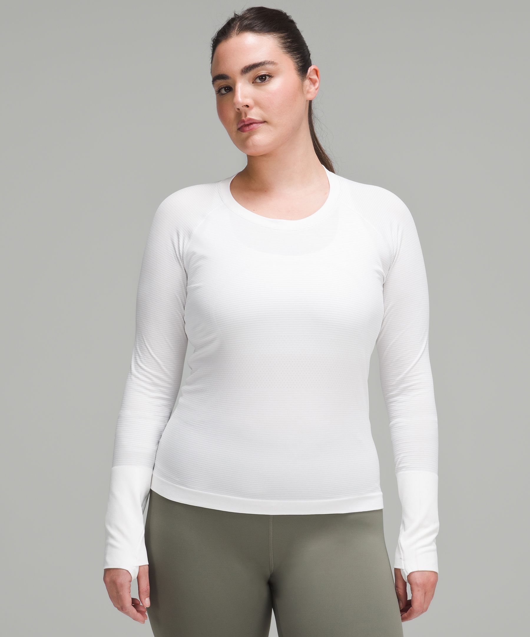 ルルレモン　Swiftly Tech 　長袖　 2 Swiftly Tech Long-Sleeve Shirt 2.0 *Hip Length | Women's