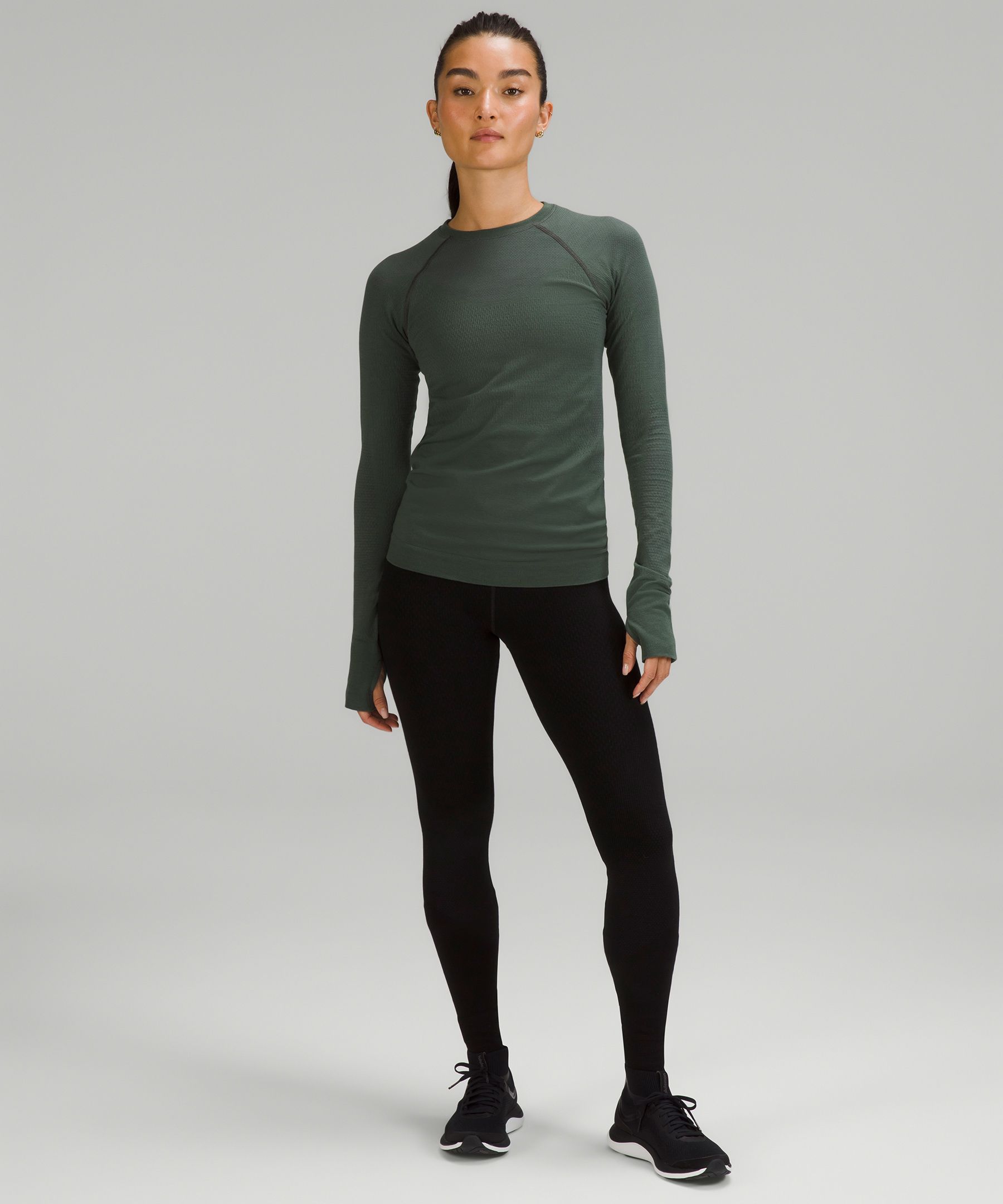 Lets compare dark forest and rainforest green from lululemon