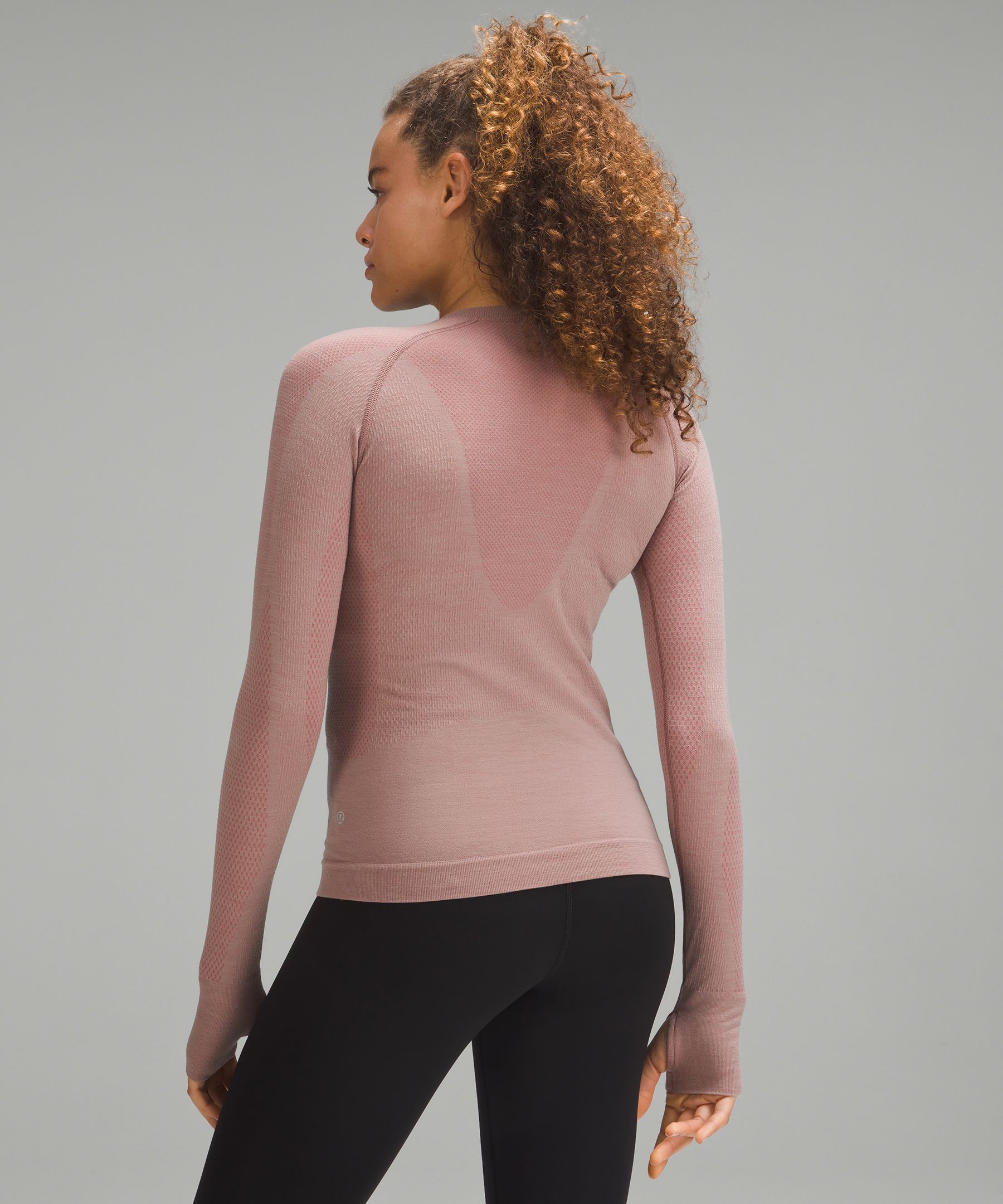 Lululemon store thermal top