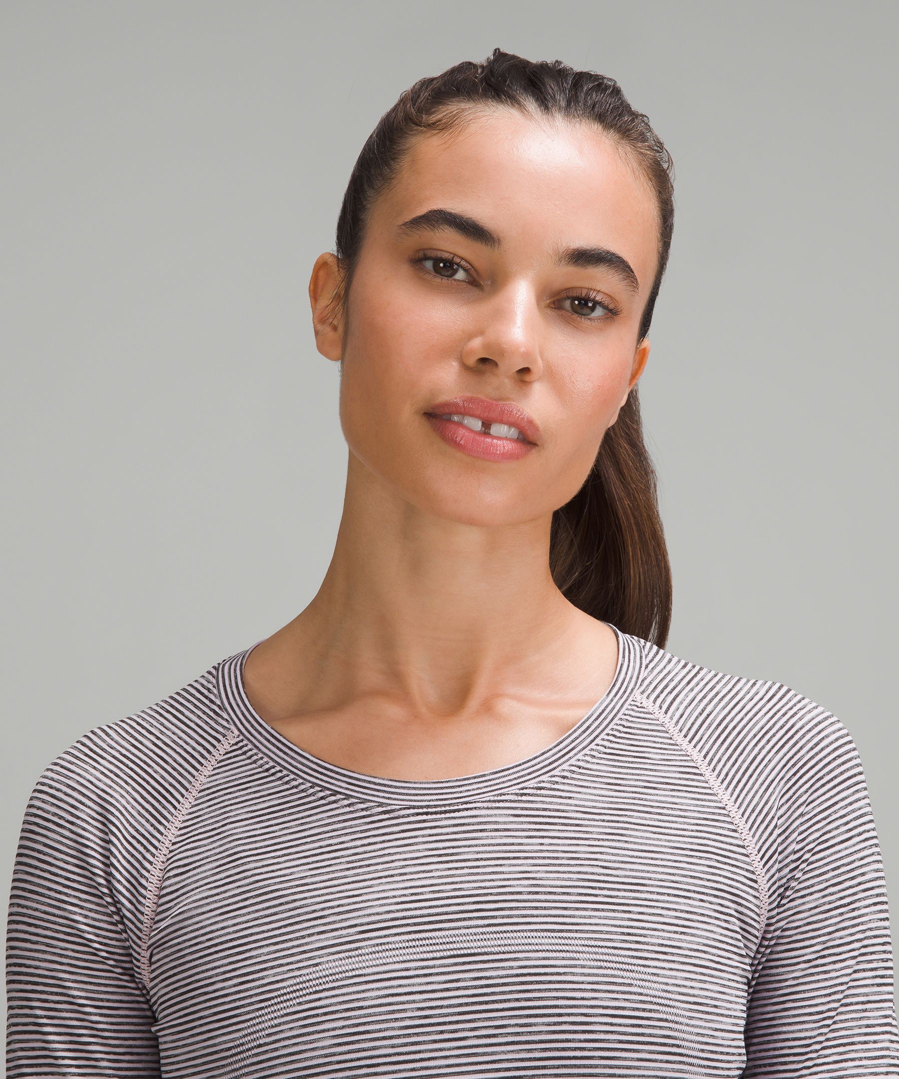 Swiftly Tech Long-Sleeve Shirt 2.0 *Waist Length