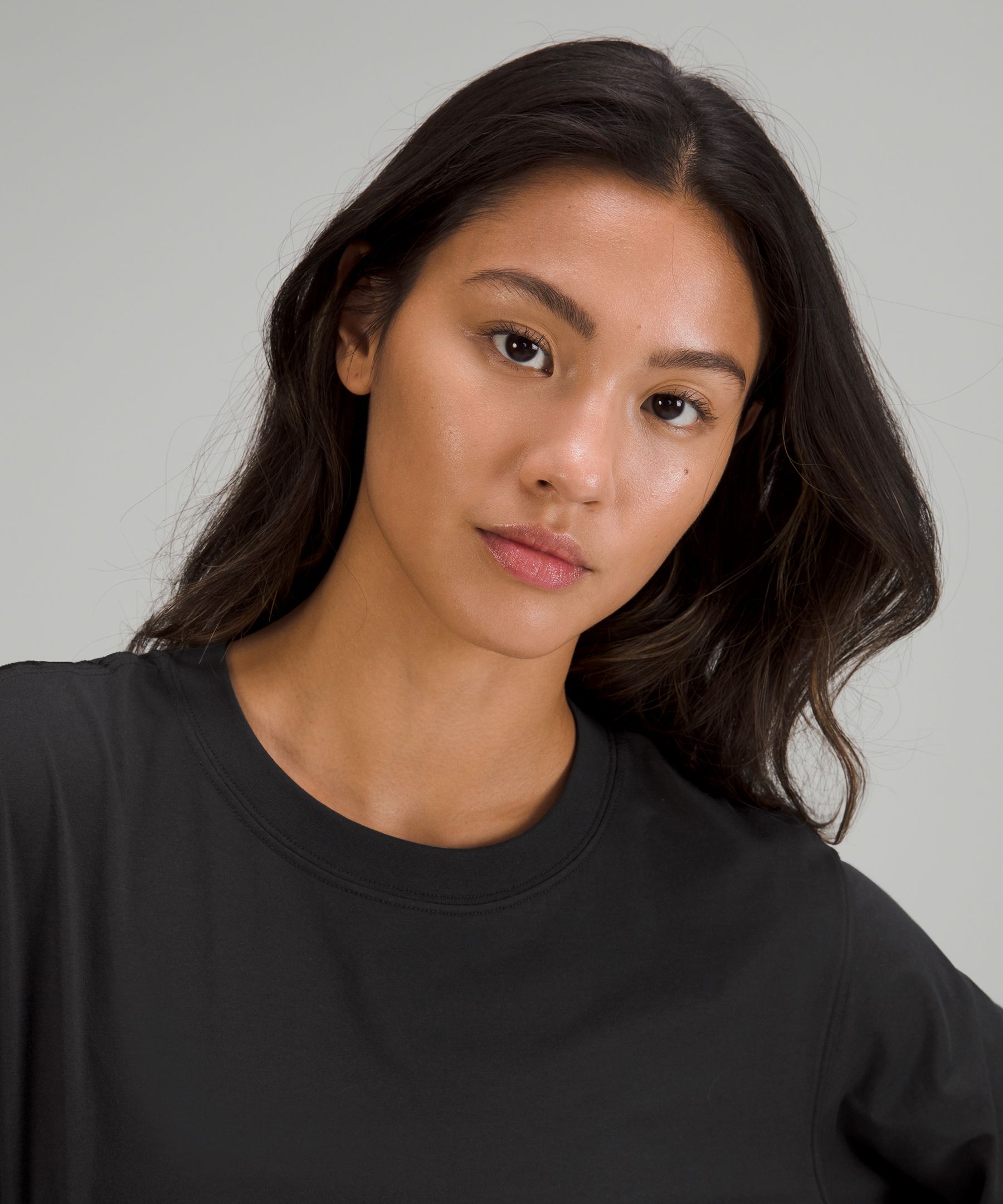 Lululemon shoppers are obsessed with this long-sleeve tee: 'Perfection