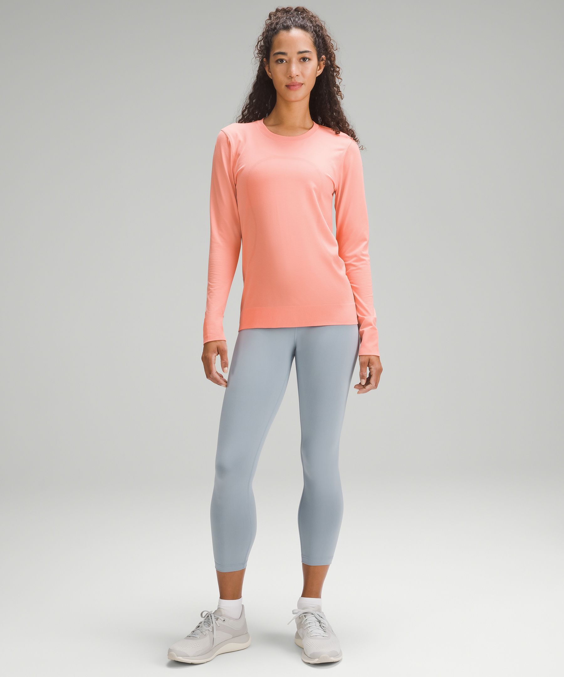 Swiftly Relaxed Long-Sleeve Shirt Hip Length *Wider Hem