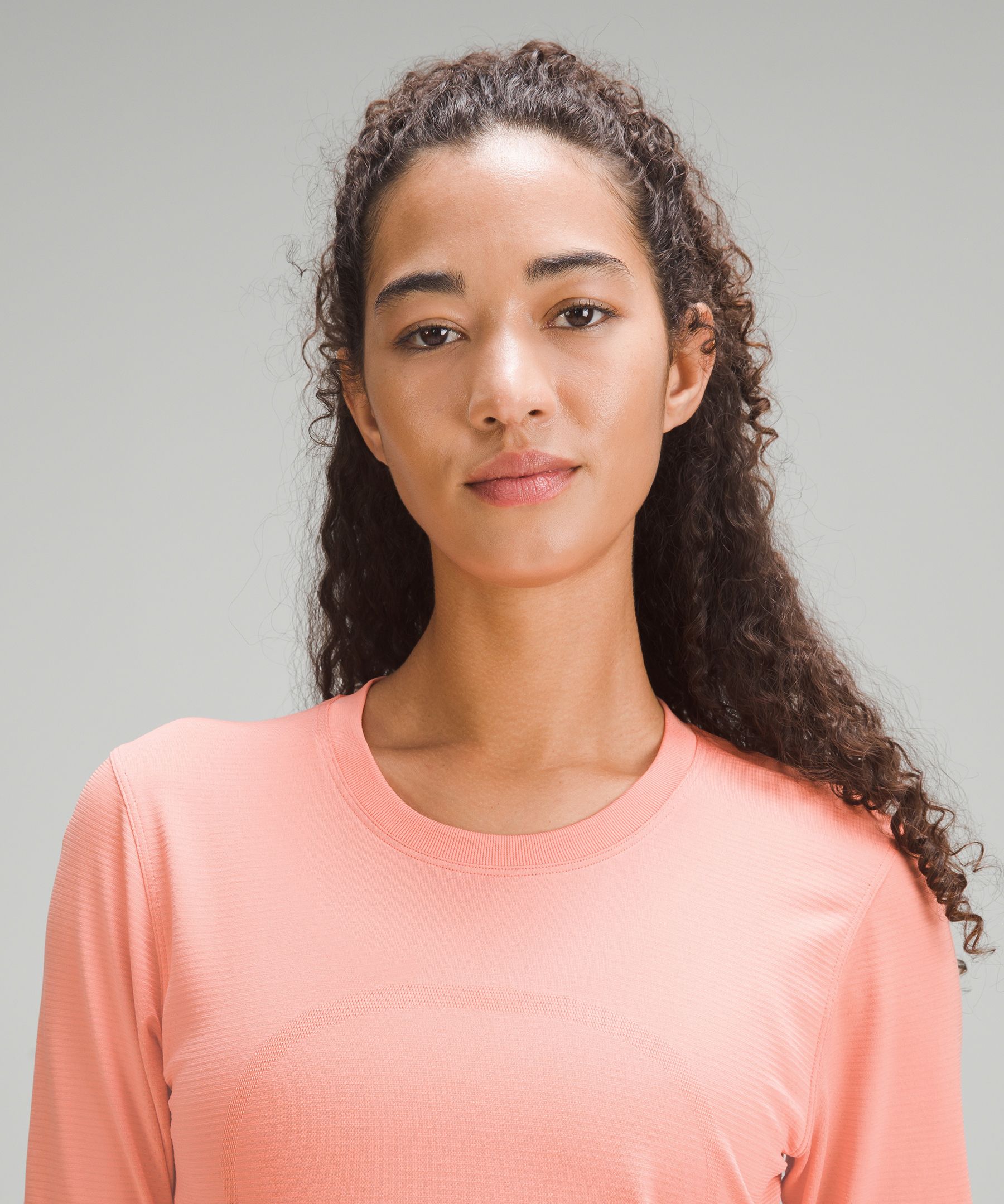 Swiftly Relaxed Long-Sleeve Shirt Hip Length *Wider Hem