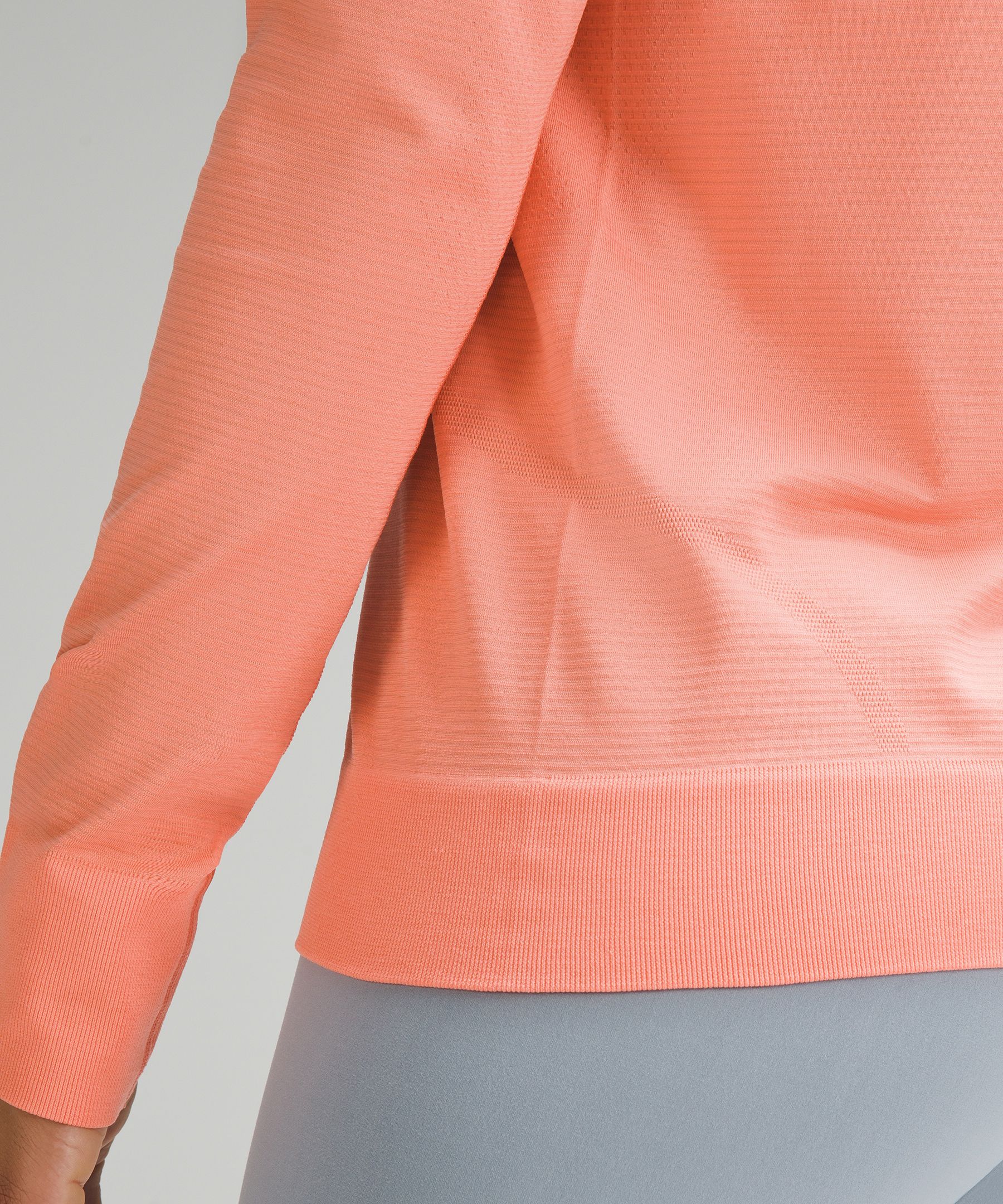 Swiftly Relaxed Long-Sleeve Shirt Hip Length *Wider Hem