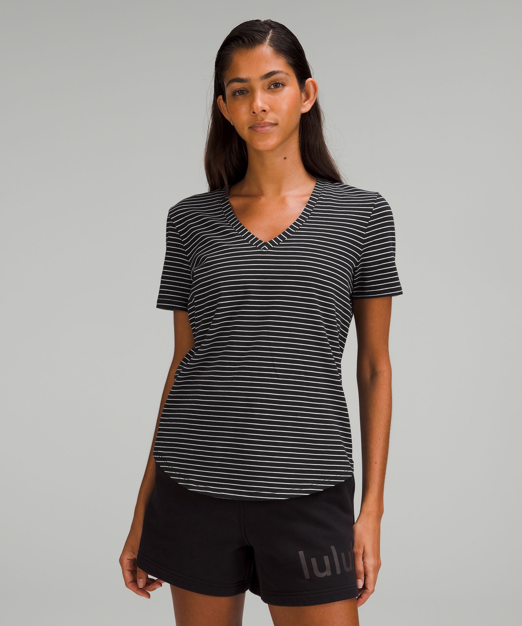 Lululemon Love V-neck T-shirt In Black/white