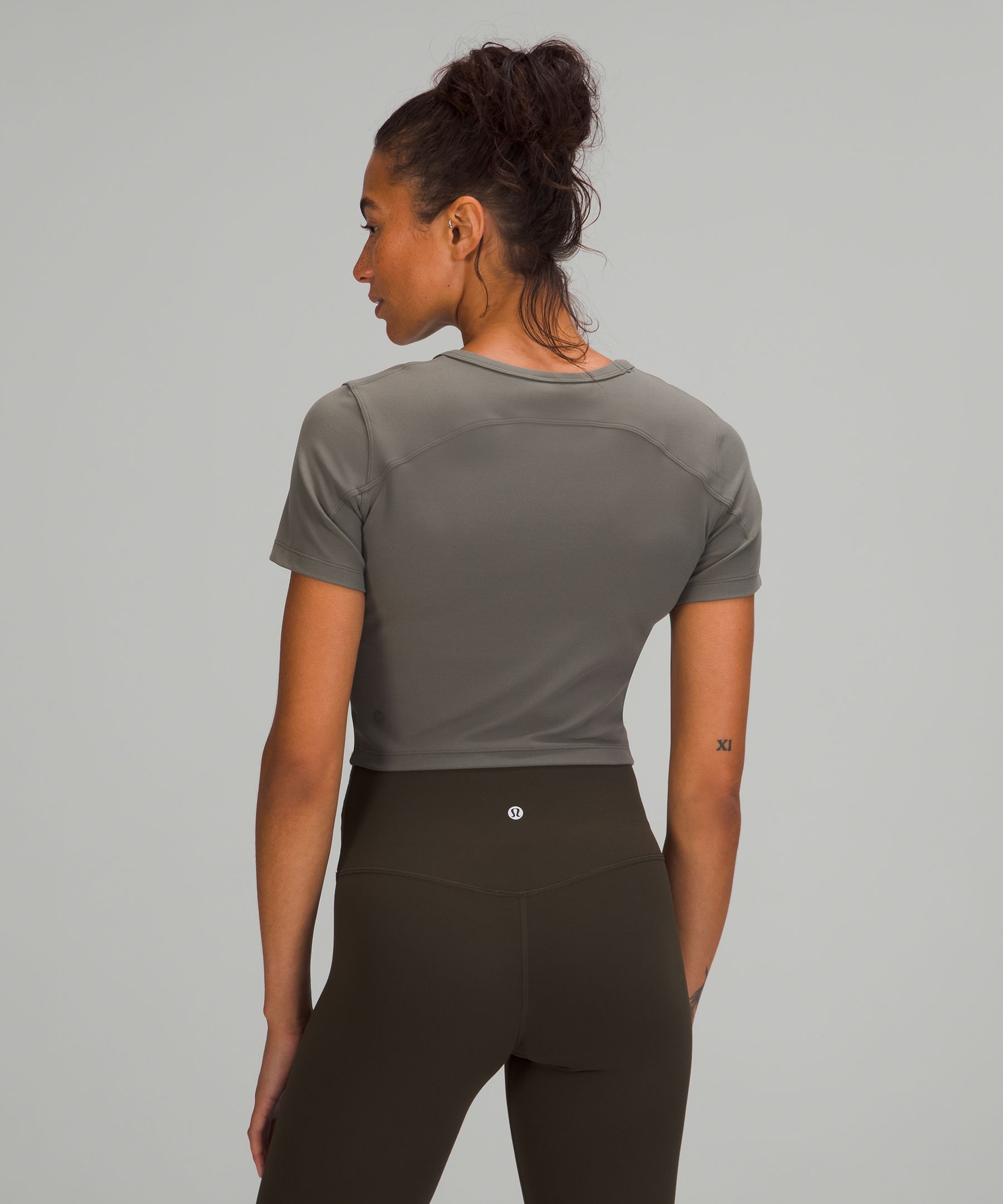 For u/Anxious-Phrase3603 ribbed micro modal half sleeve shirt size 6 :  r/lululemon