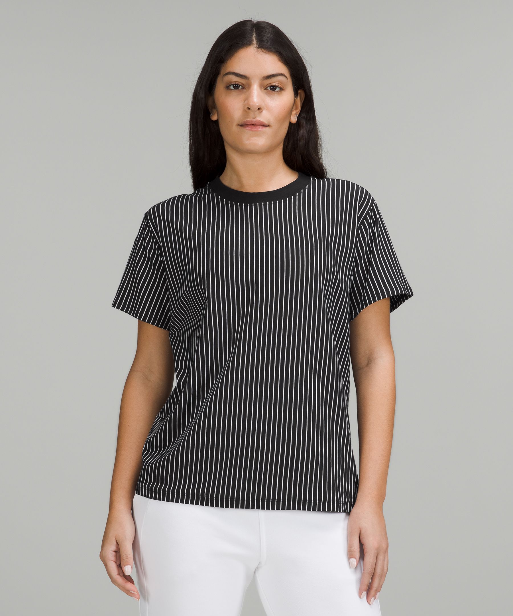 Vertical Parallel Stripe Black White