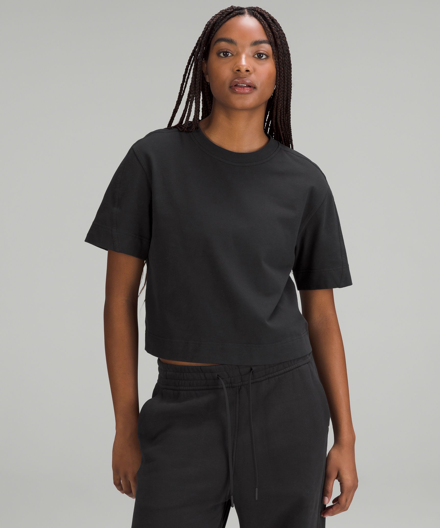 Lululemon Womens Cropped Tee Crew Neckline Short Sleeve Dark