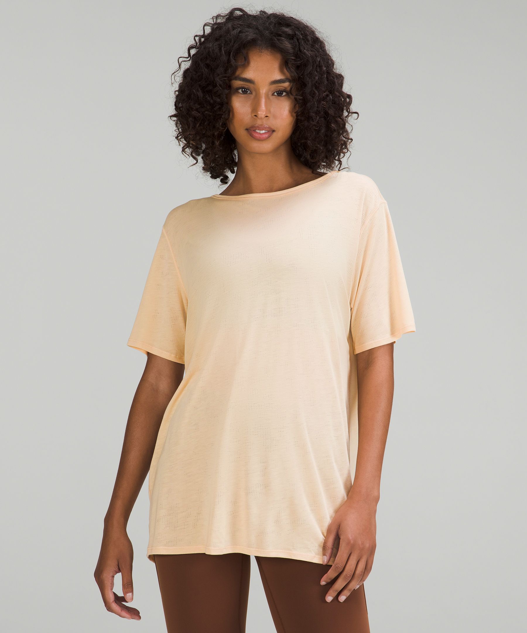 Lightweight Open Back Yoga T-Shirt