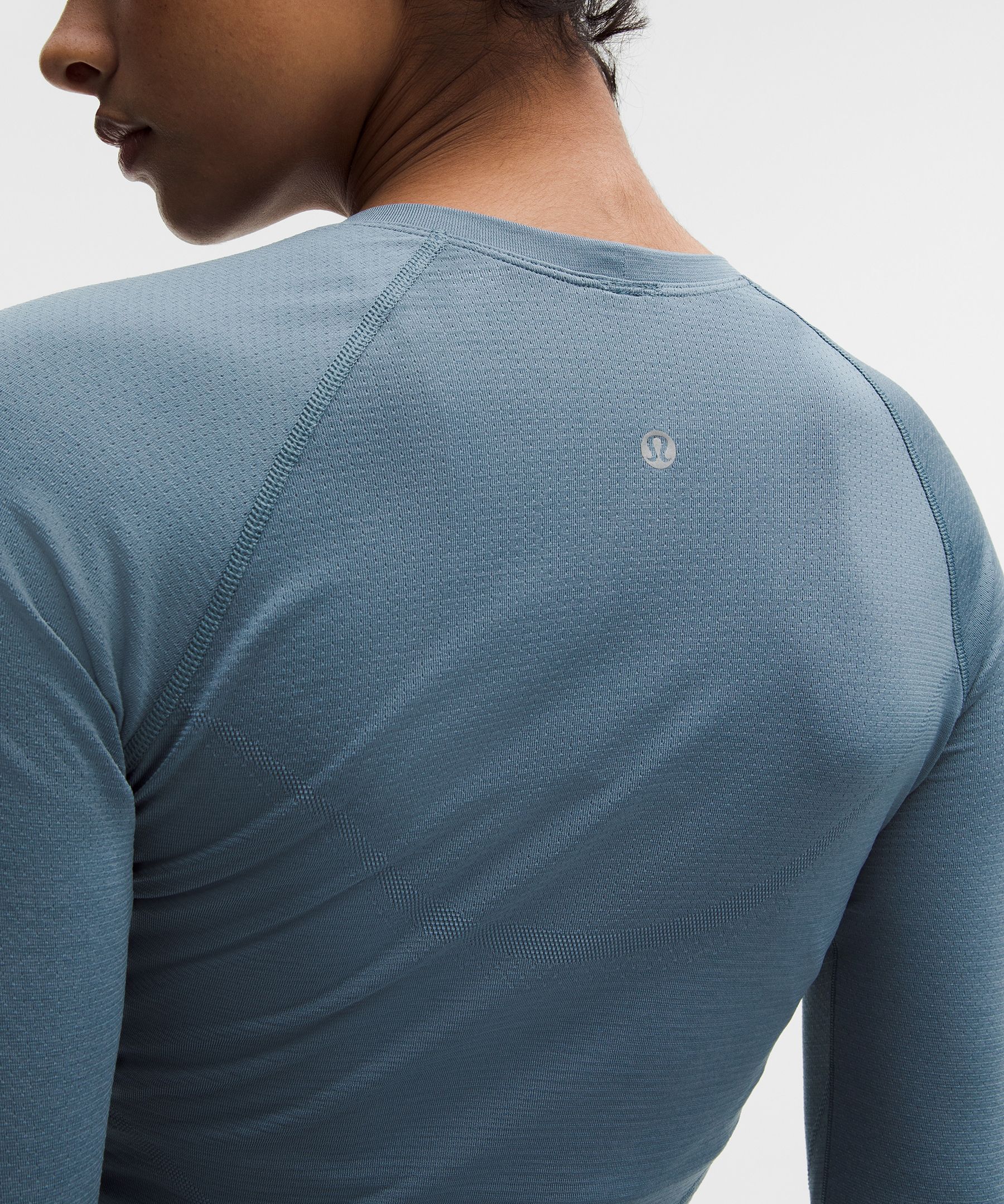 Swiftly Tech Cropped Long-Sleeve Shirt 2.0