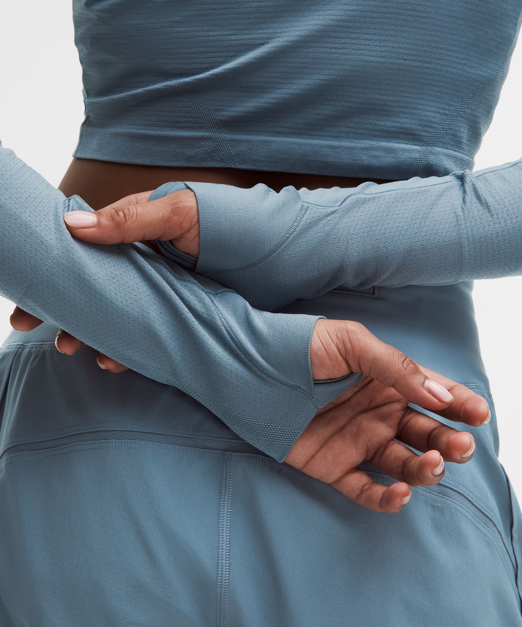 Swiftly Tech Cropped Long-Sleeve Shirt 2.0