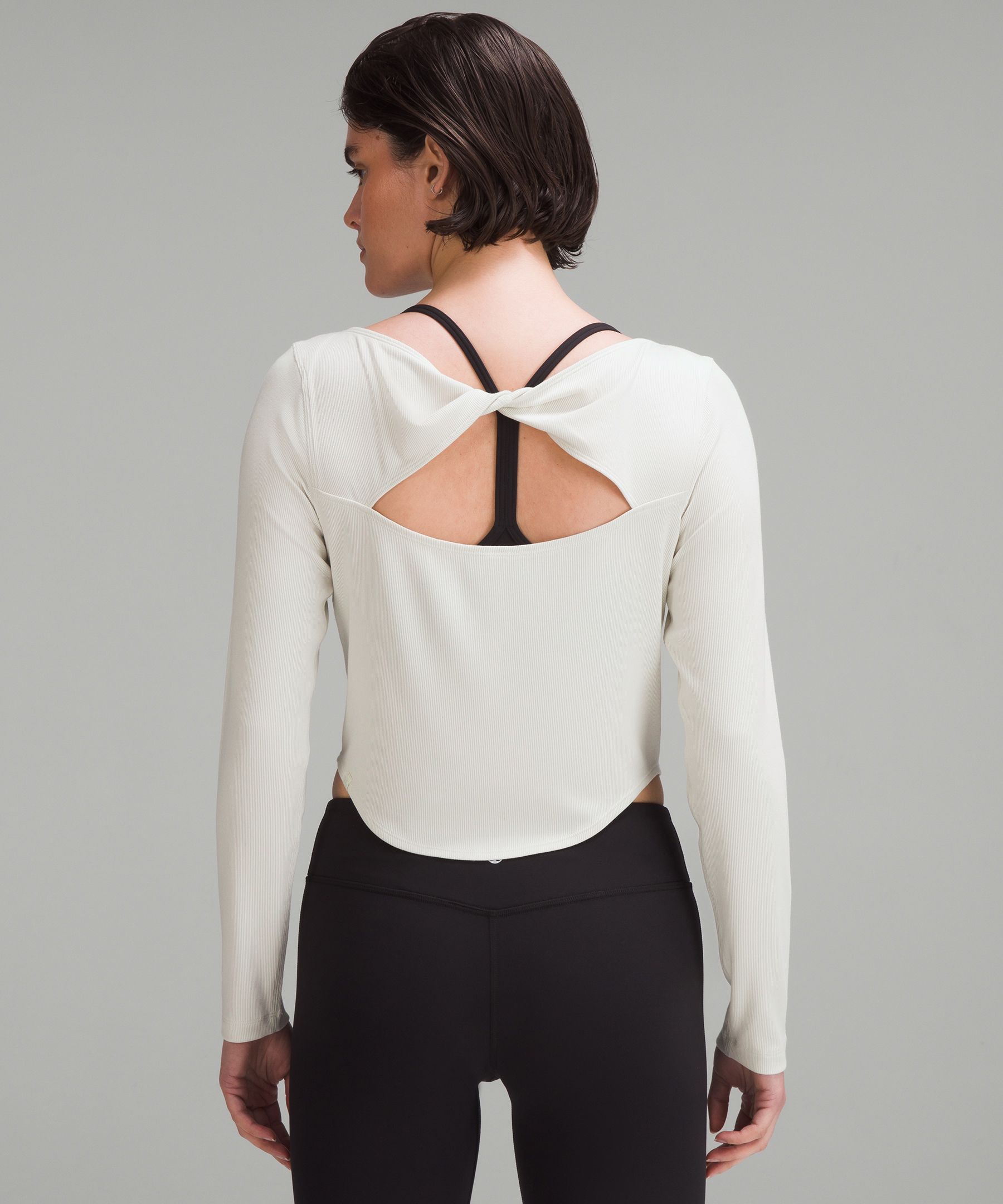 Twist Back Yoga Top (Cream) – RiNo APPAREL