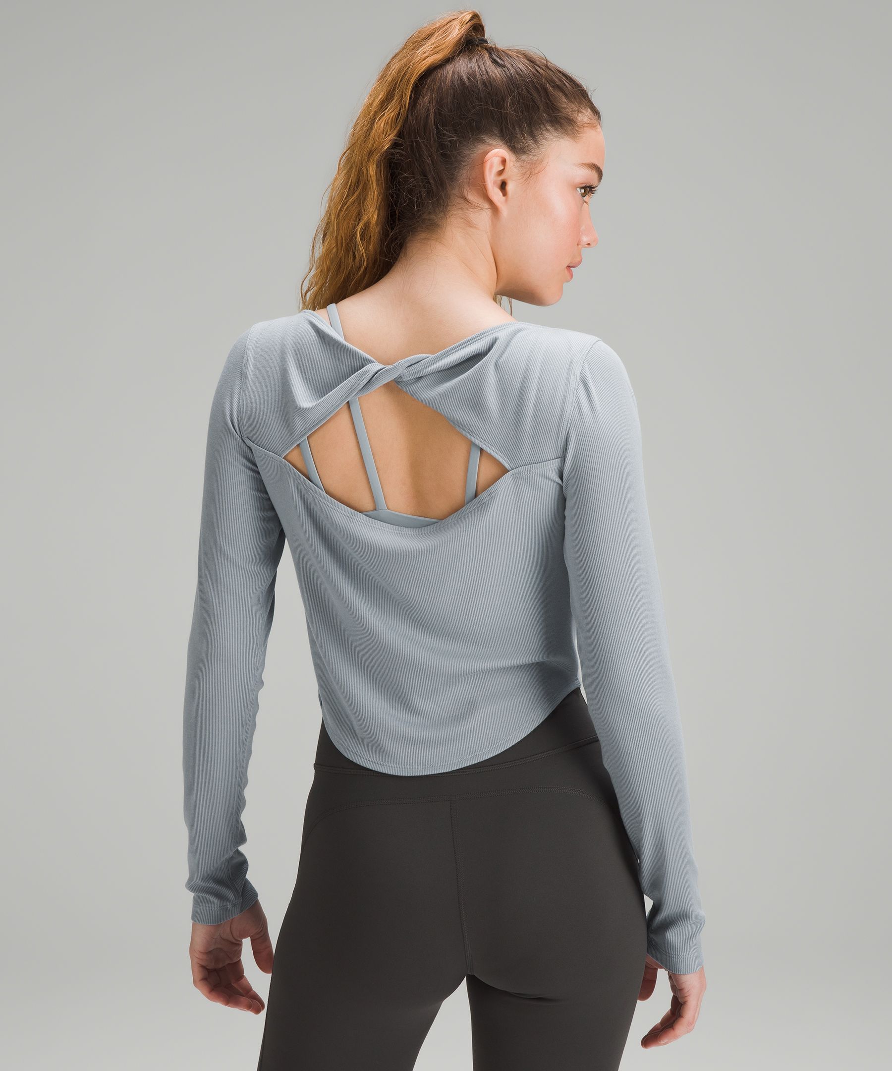 Luxe Sculpt Long Sleeves – Flexiflow Yoga Clothes and Activewear