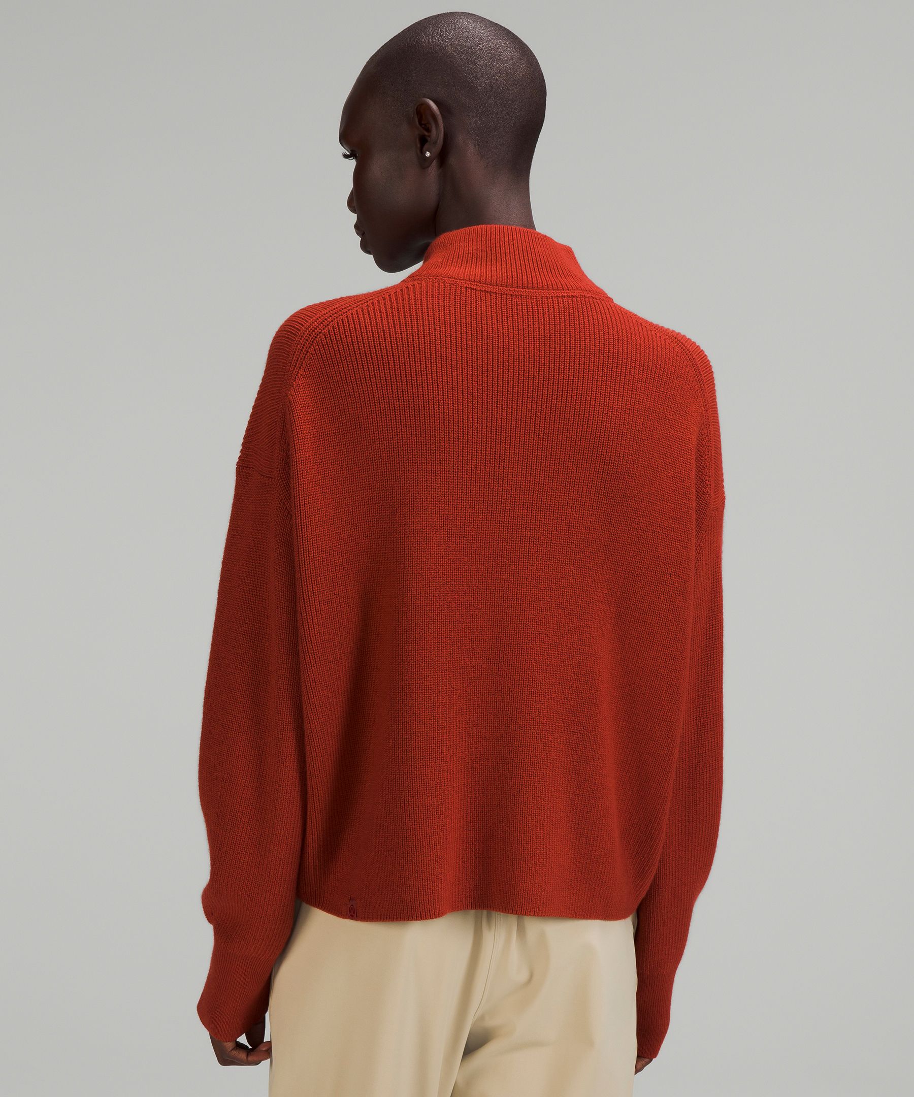 Lightweight Turtleneck Pullover - Ready to Wear