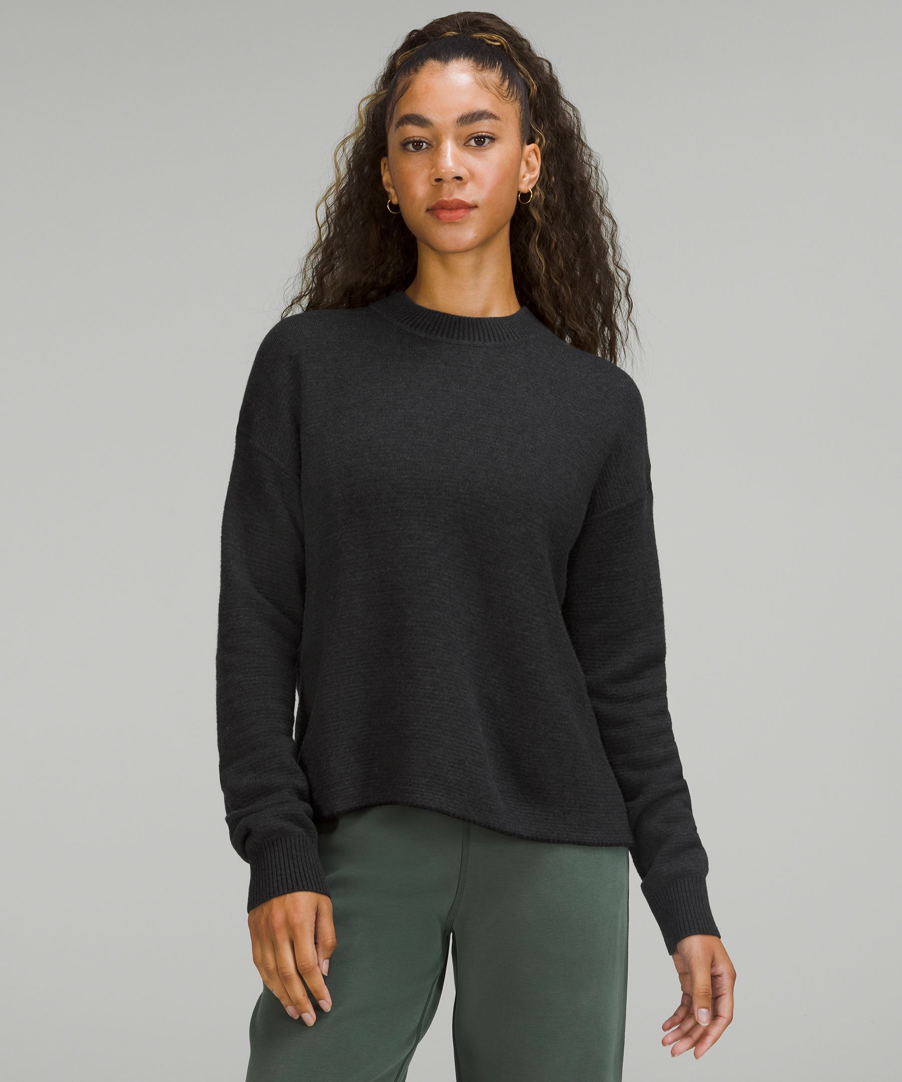 Reversible Double-Knit Crew Neck Sweater | Lululemon FR