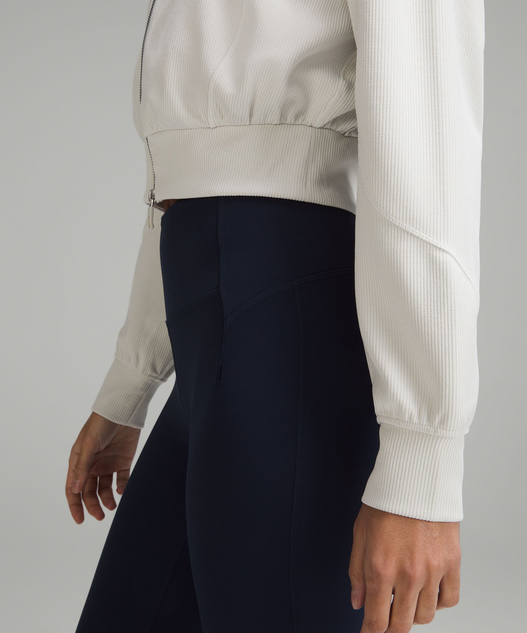 Ribbed Softstreme Cropped Jacket