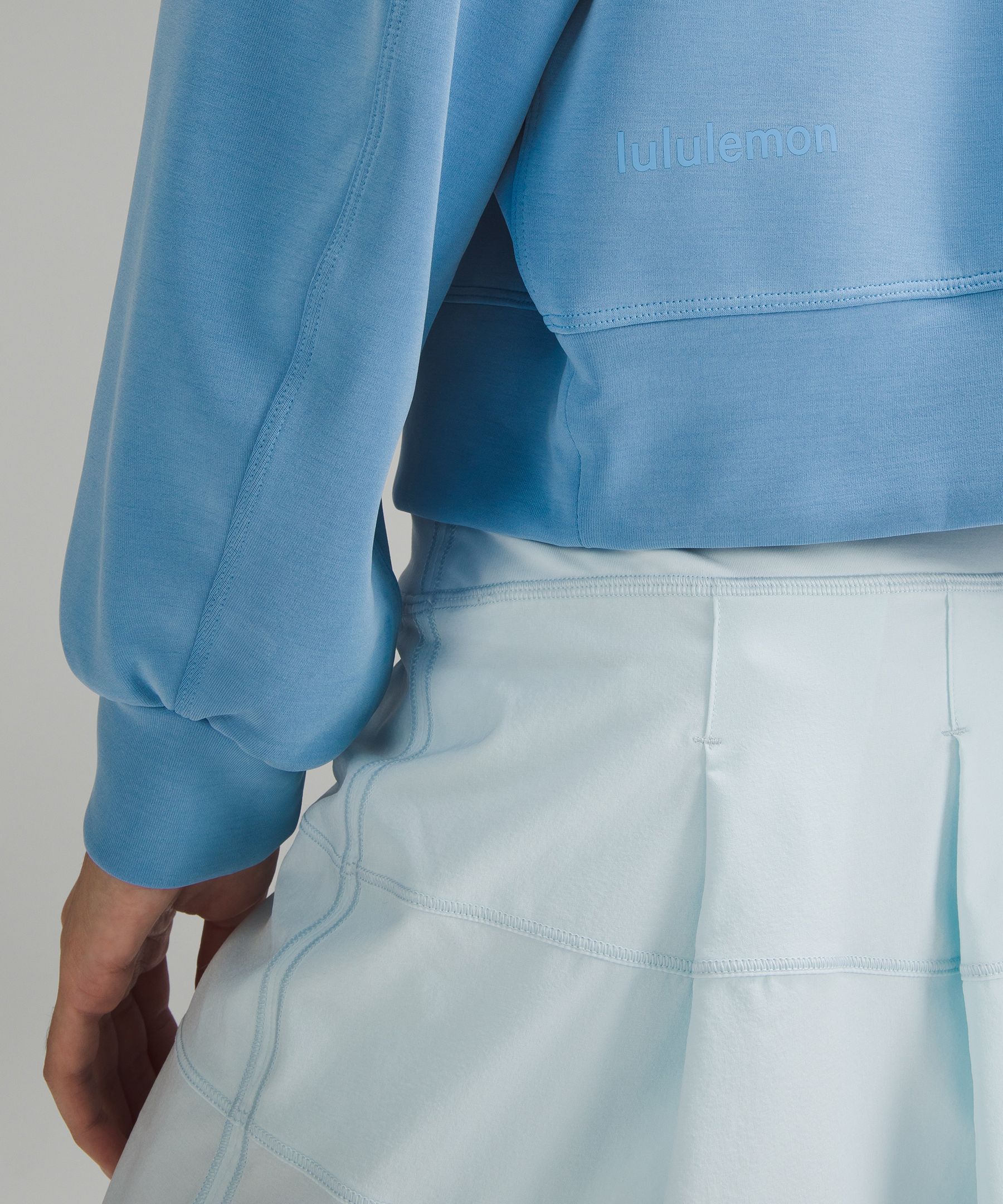 lululemon Australia and New Zealand - Your favourite layer, now cropped.  Post-practice comfort perfected with the Perfectly Oversized Cropped Crew,  in soft, textured cotton-blend fabric and a relaxed fit. ⁠Also available in