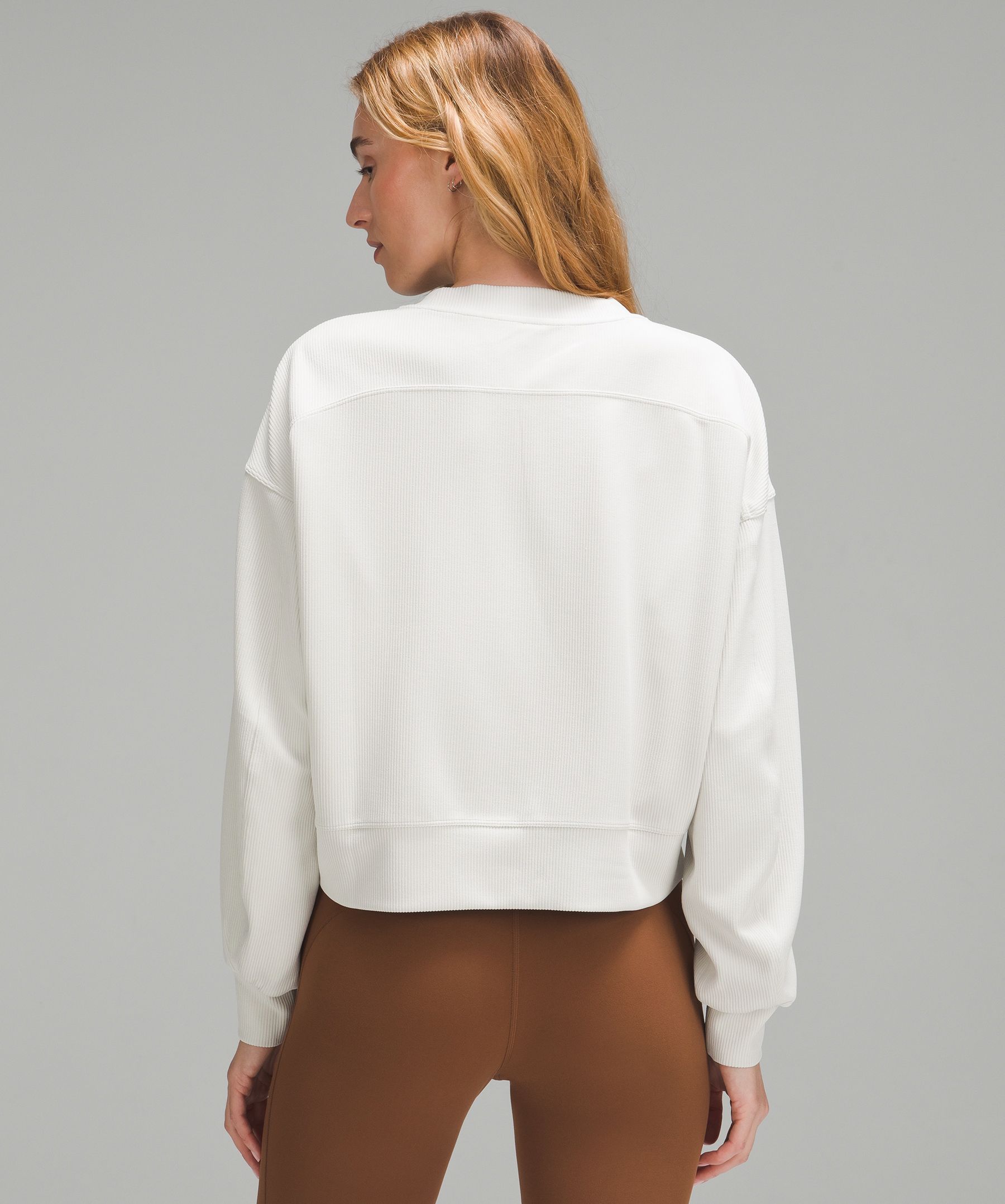 Lululemon Perfectly Oversized Cropped Crew *Softstreme™ White Opal / size 10