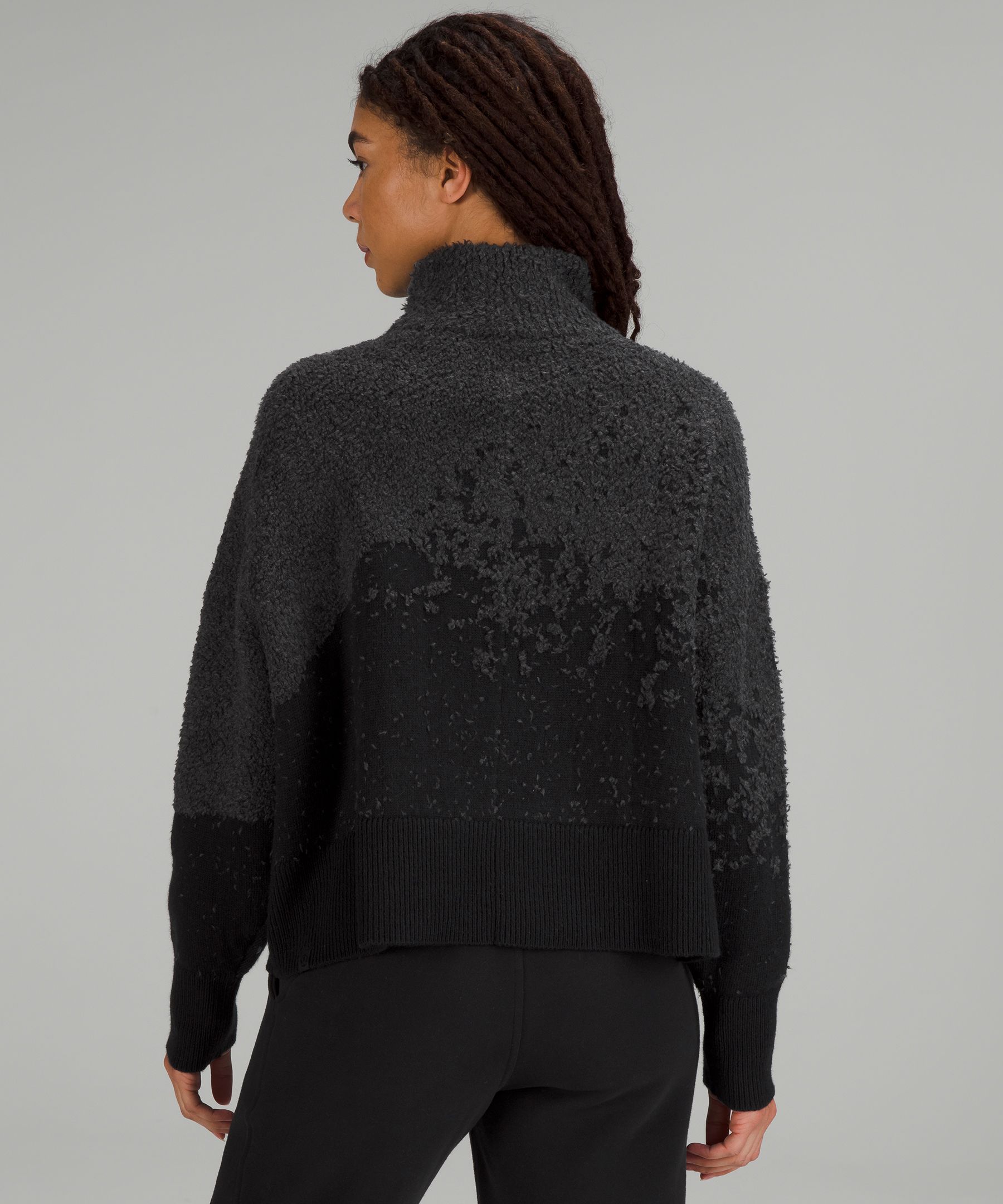 Col roulé texturé Ombre | Pulls | Lululemon FR
