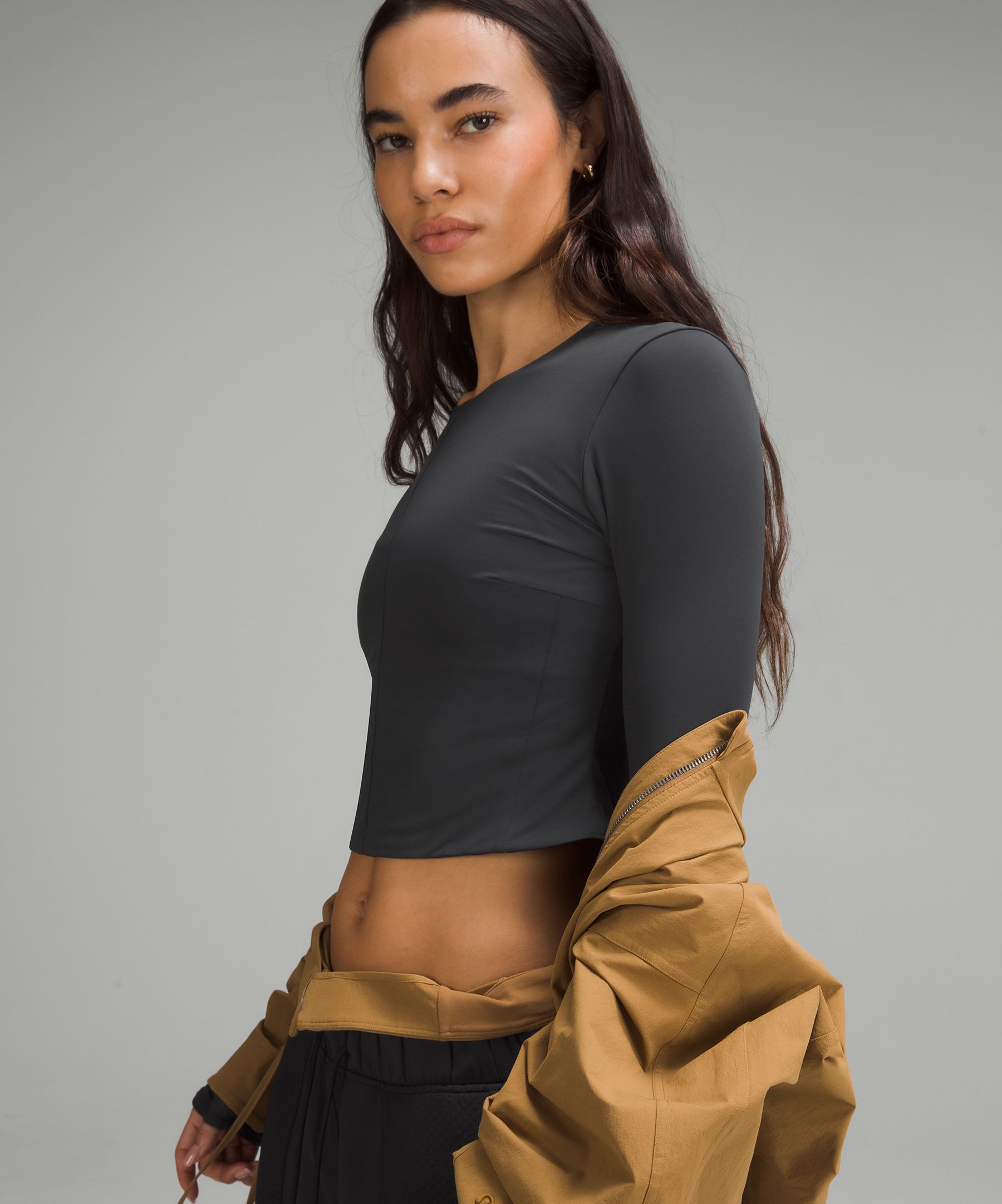 Lululemon LA Tight To Body Ruched Long Sleeve Shirt - 137575093