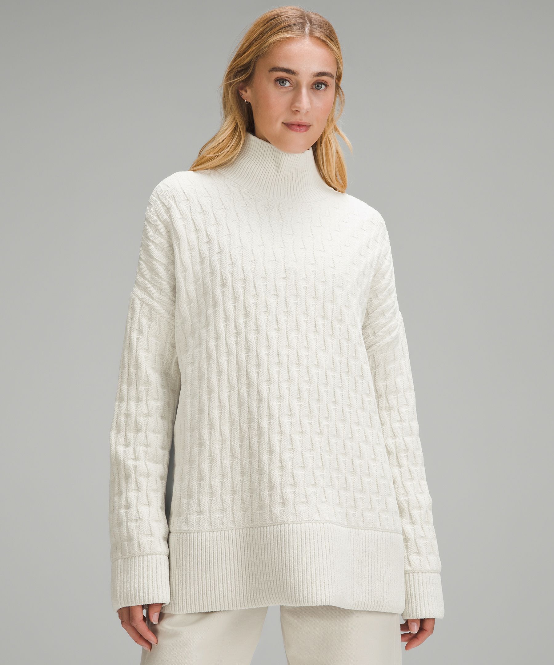 Cable-Knit Relaxed-Fit Sweater