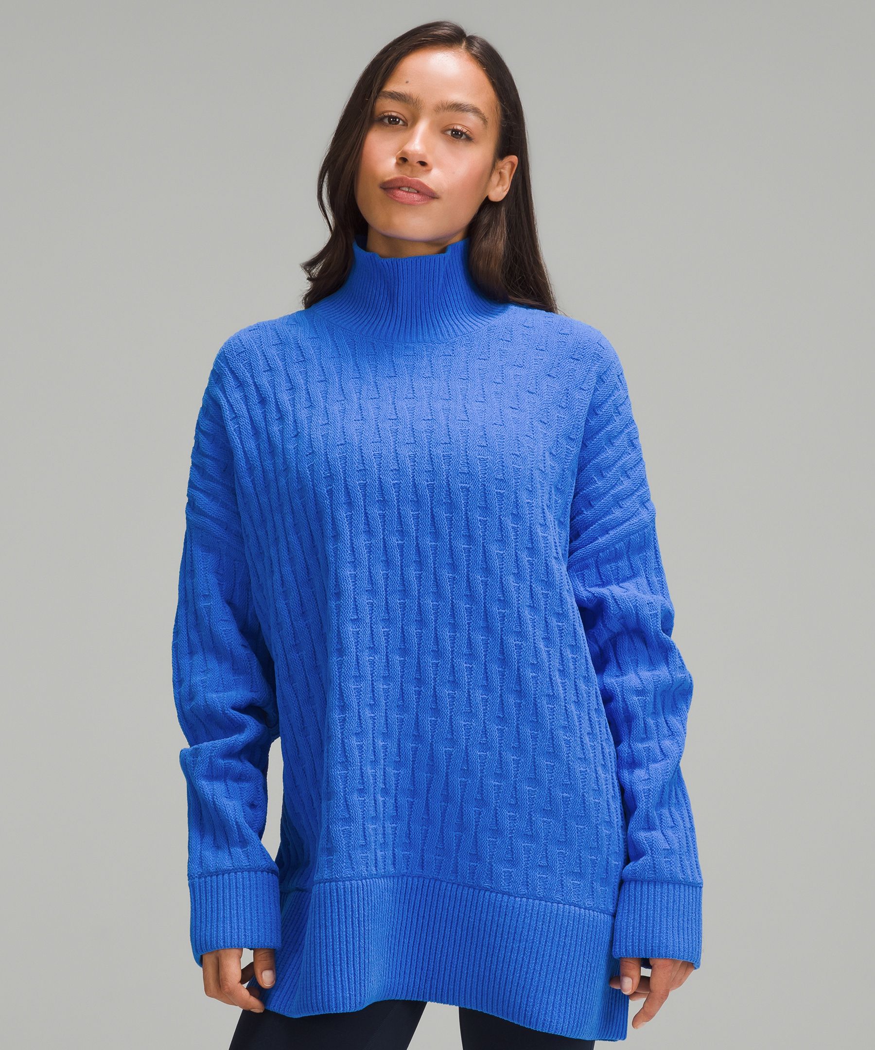 Relaxed Fit Cable-knit Sweater