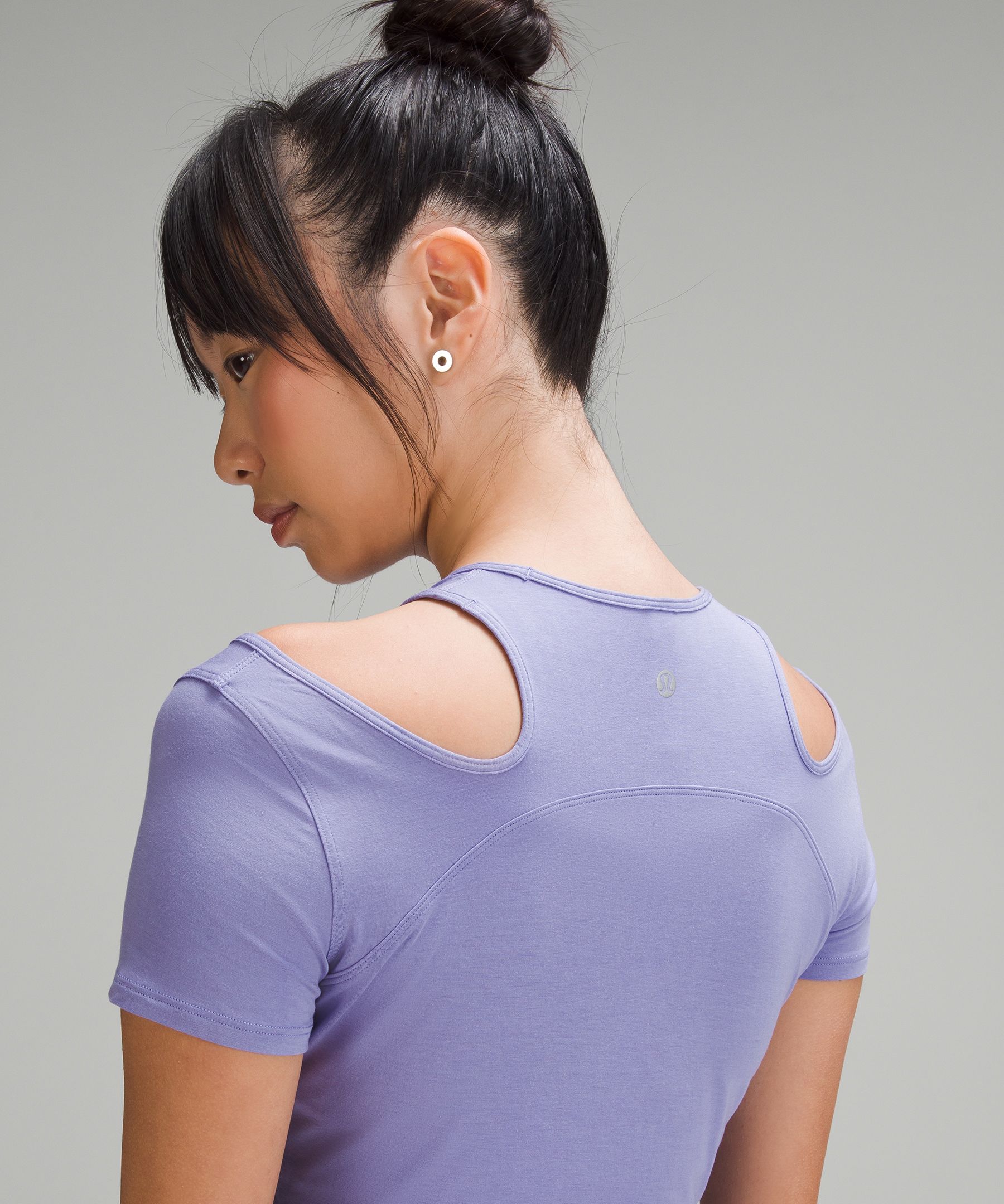 lululemon lululemon Shoulder Cut-Out Yoga Long-Sleeve Shirt, Women's Short  Sleeve Shirts & Tee's