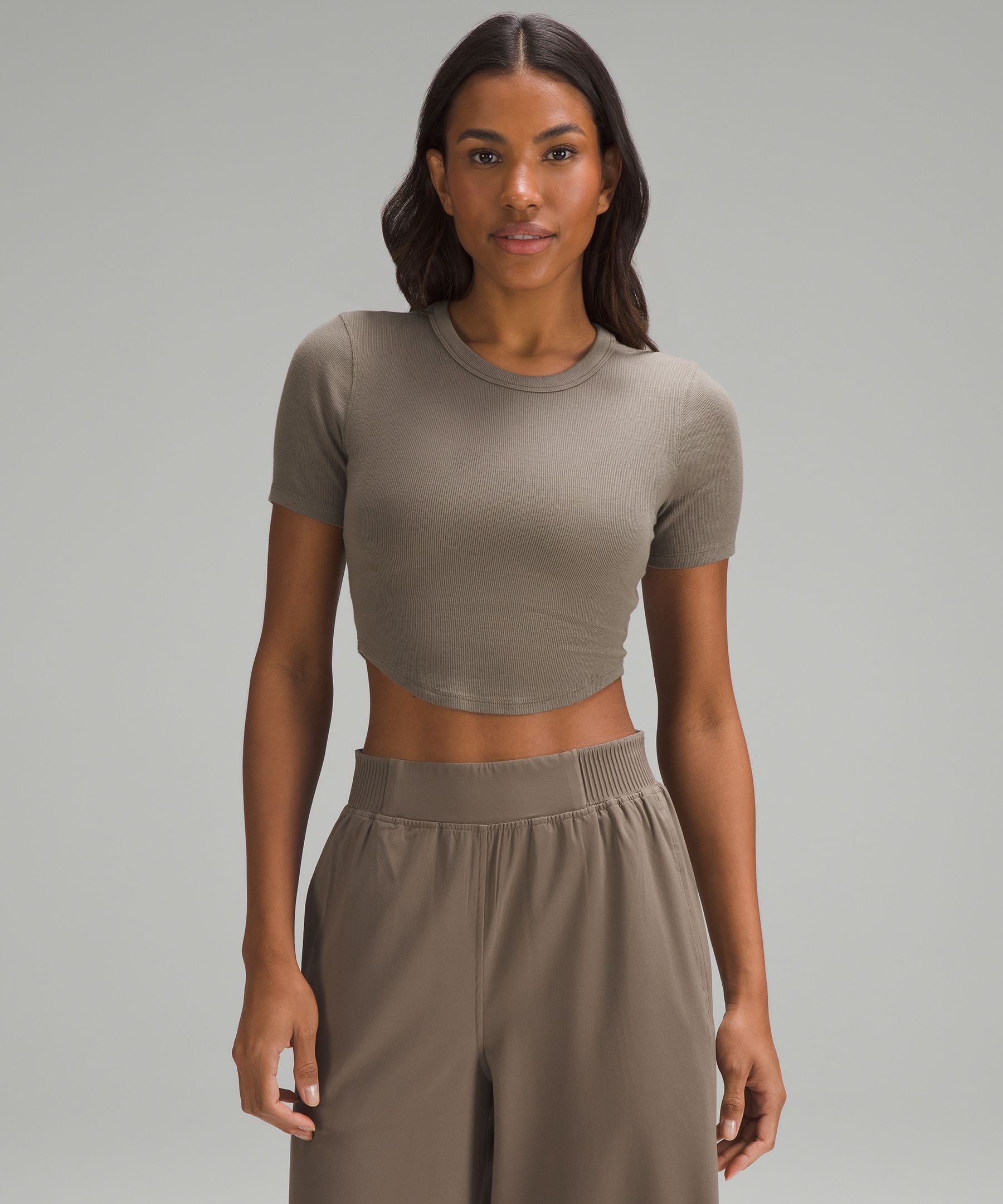 Cropped t shirt store tight