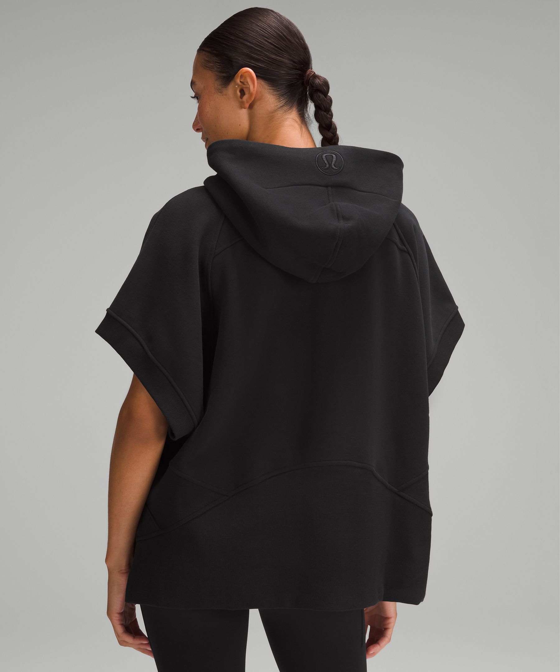 Lululemon Opened Up Poncho Excellent condition buy Size XS/S