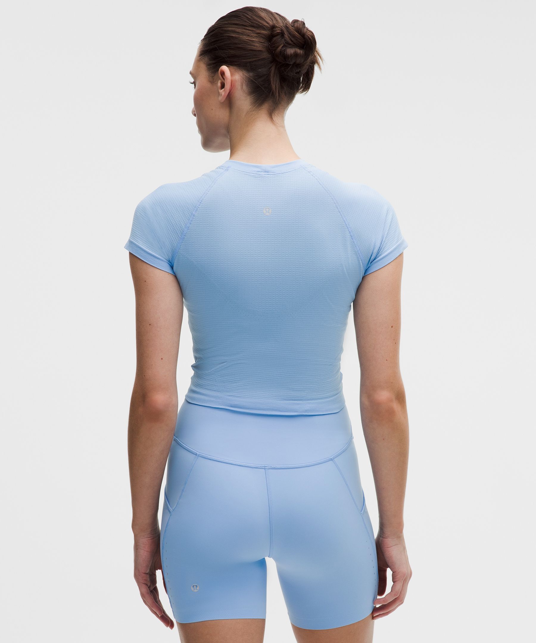 Swiftly Tech Cropped Short-Sleeve Shirt 2.0